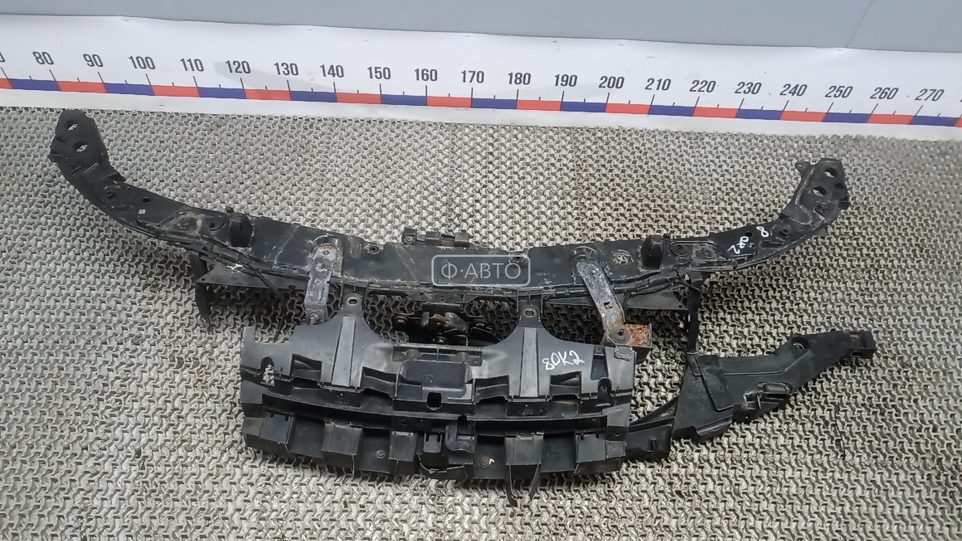 Передняя панель крепления облицовки (телевизор)