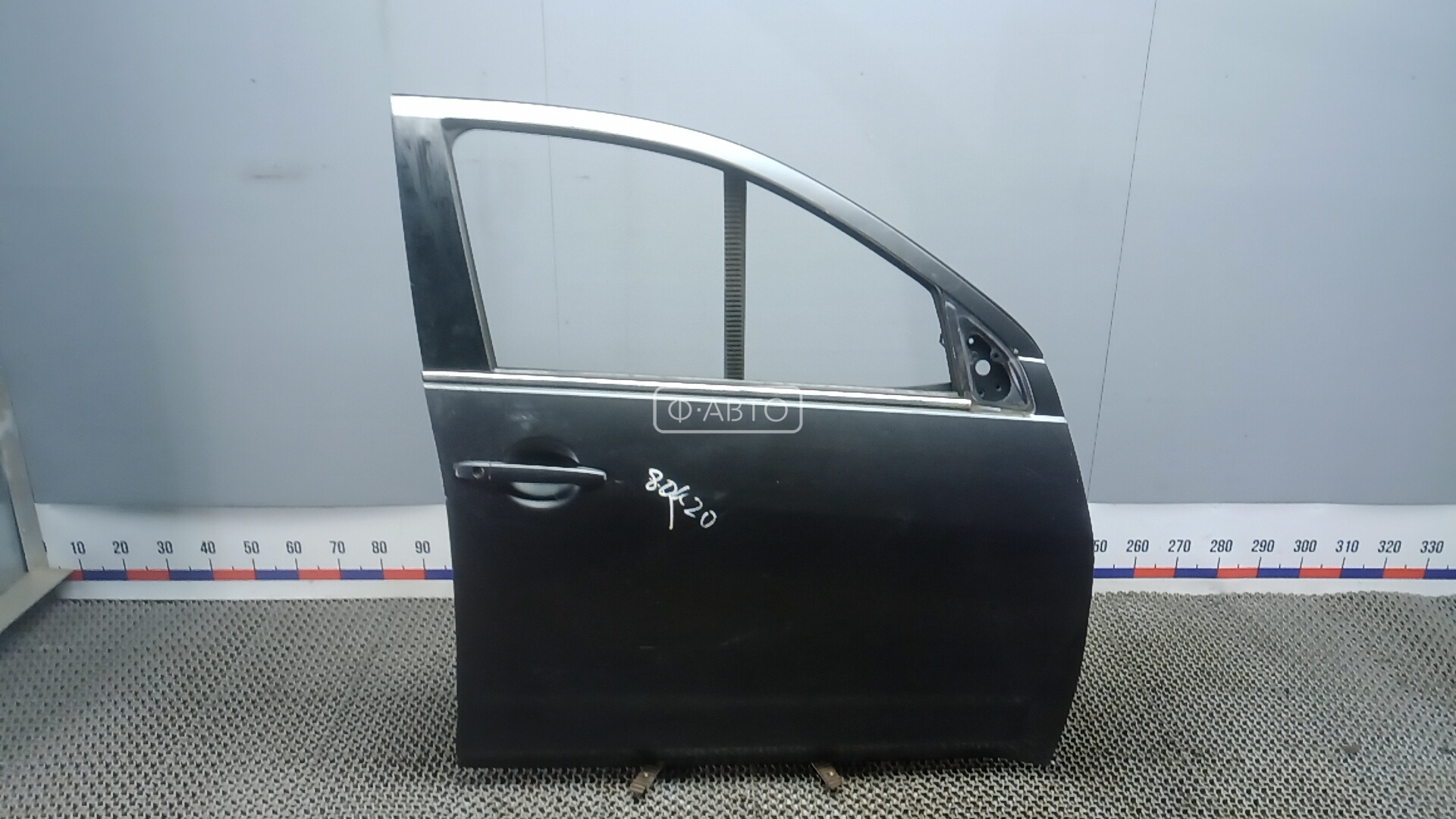 Дверь передняя правая