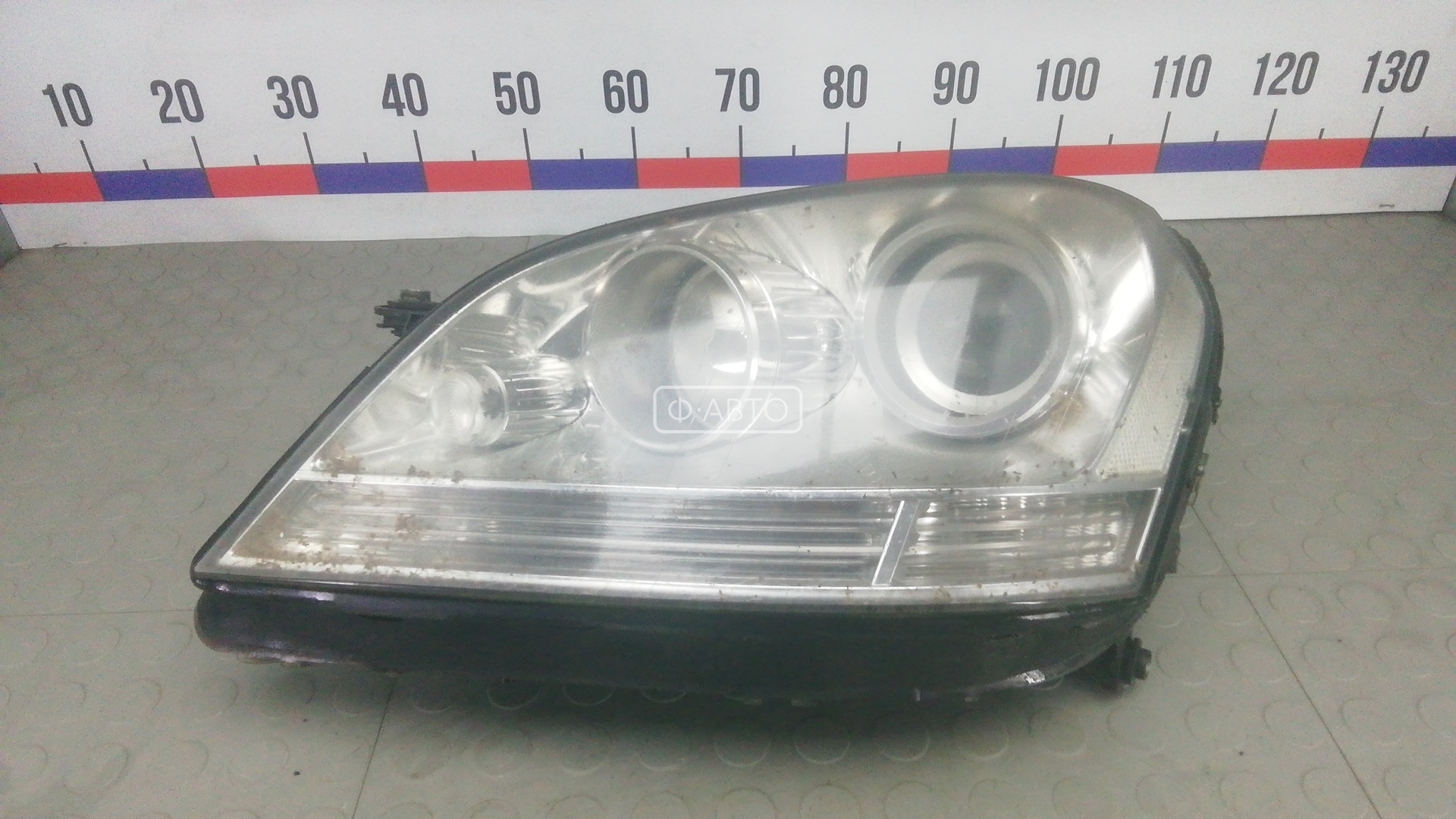 Фара левая