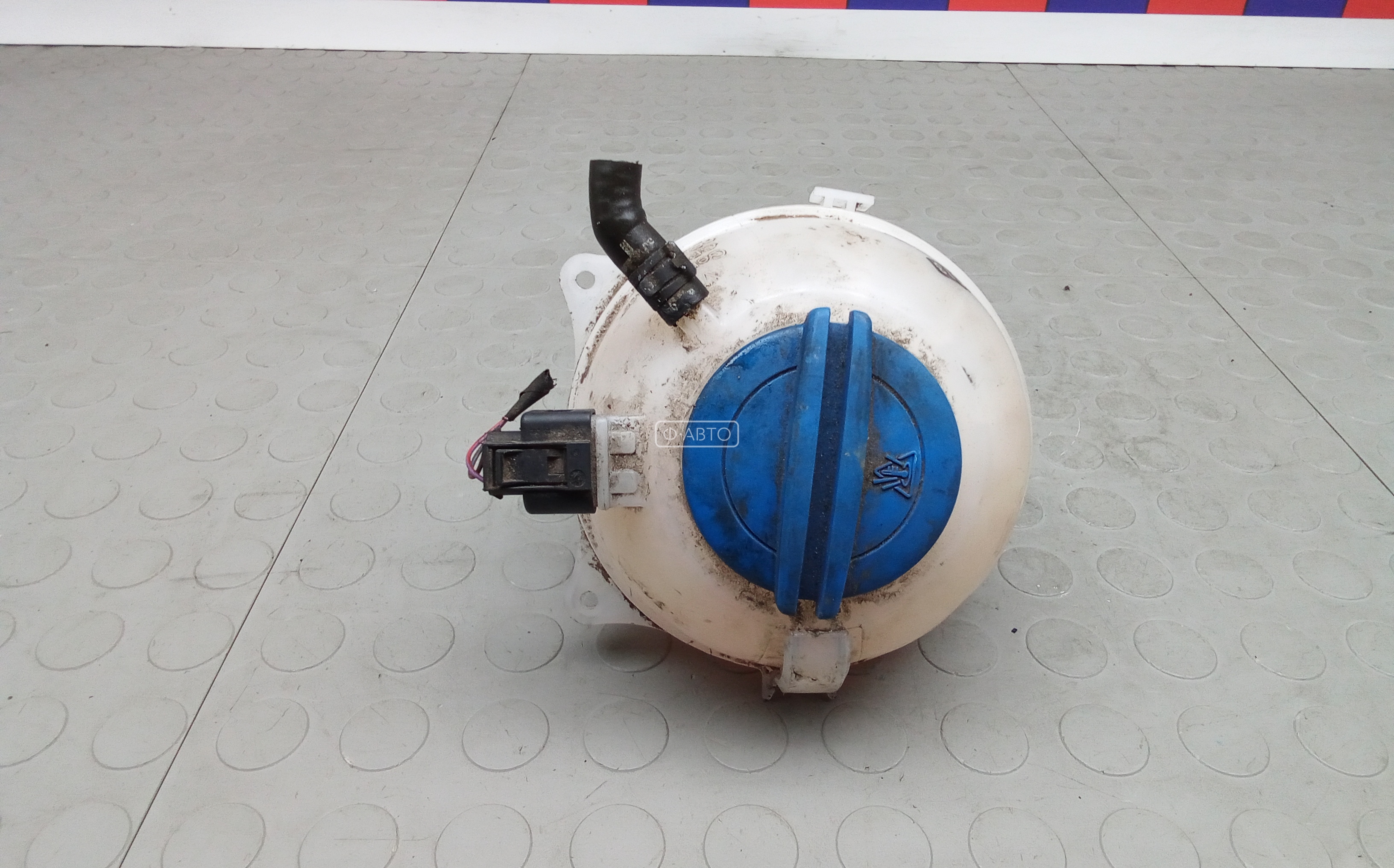 Бачок расширительный