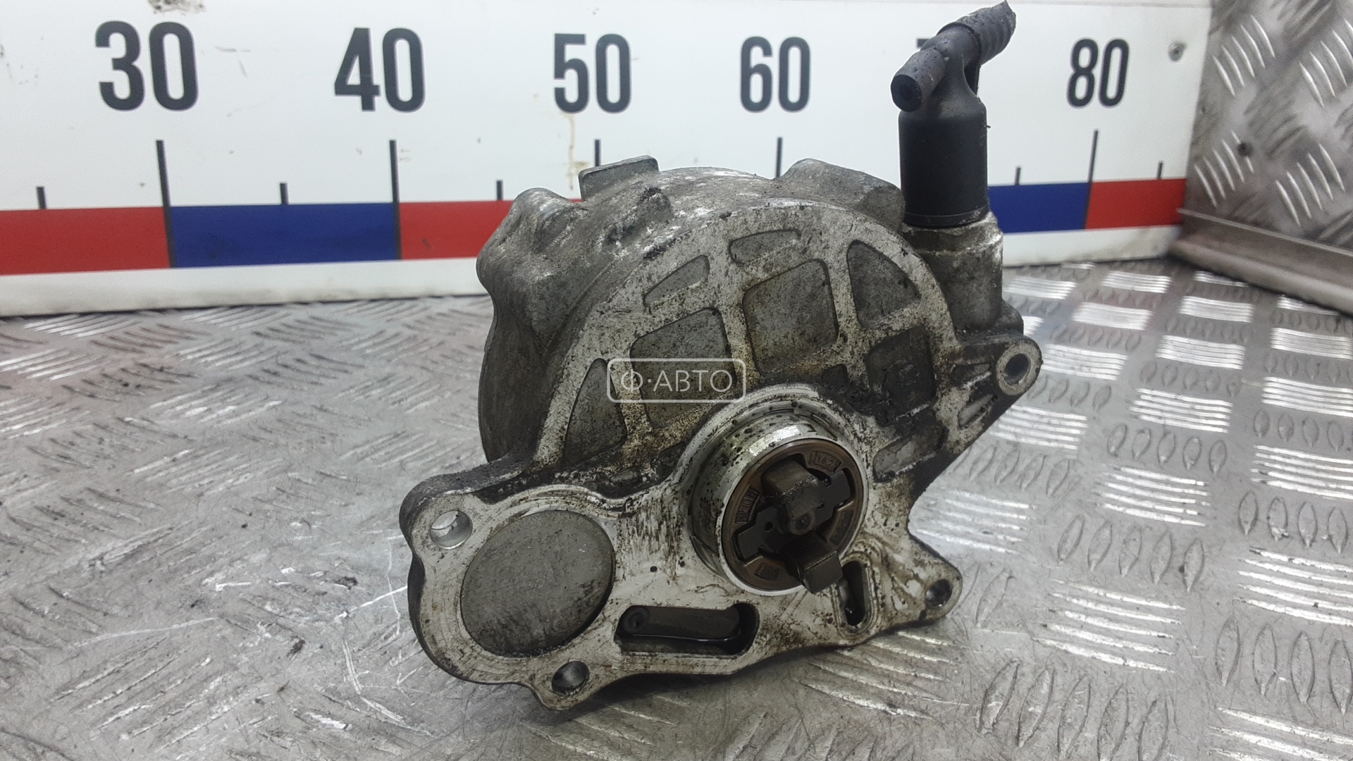 Насос вакуумный