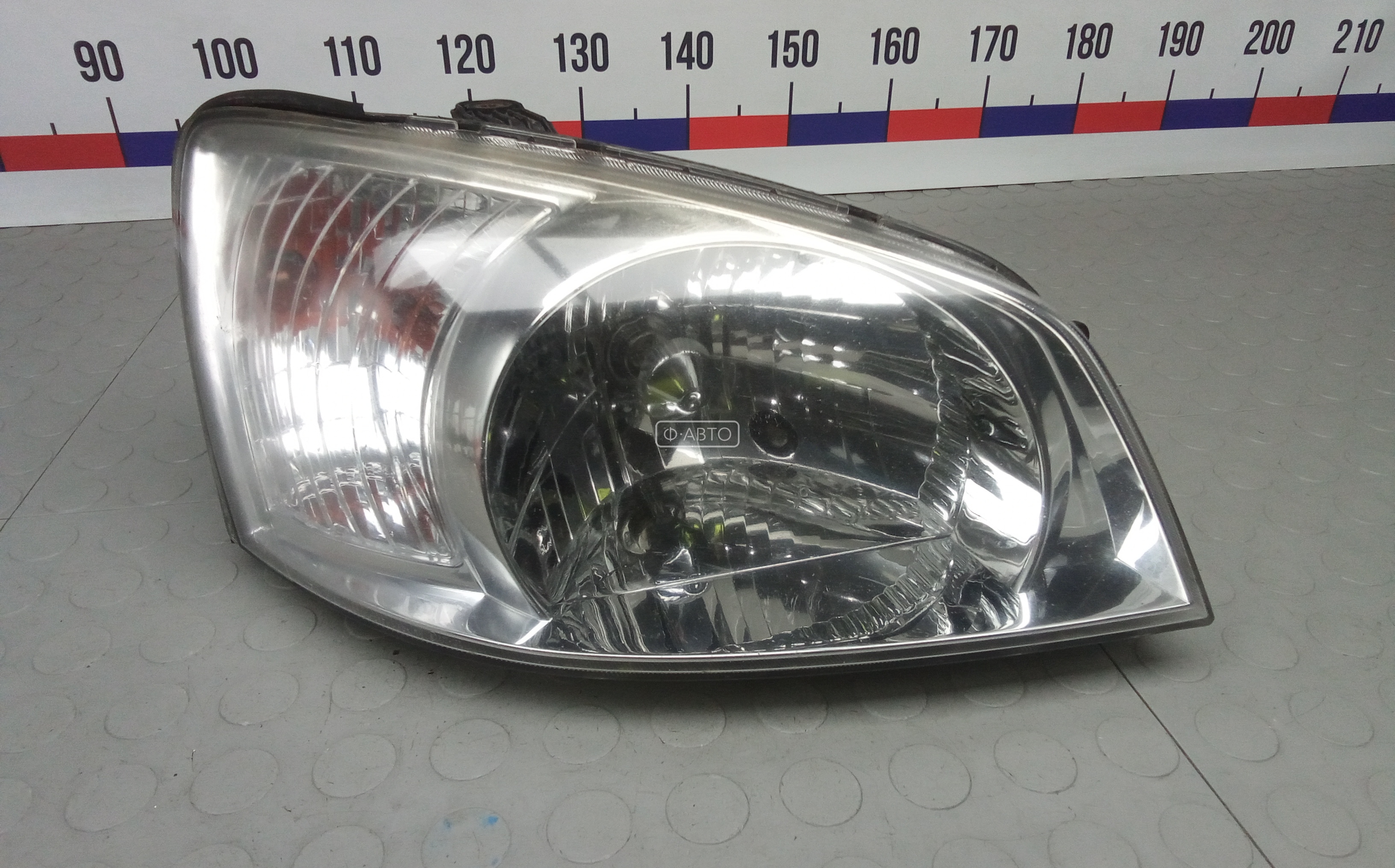 Фара правая HYUNDAI Getz