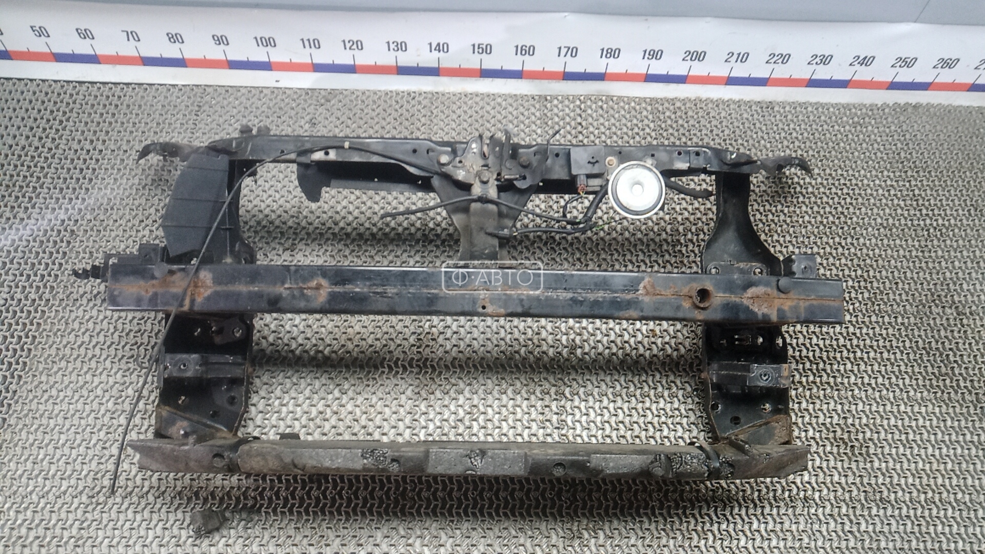 Передняя панель крепления облицовки (телевизор)