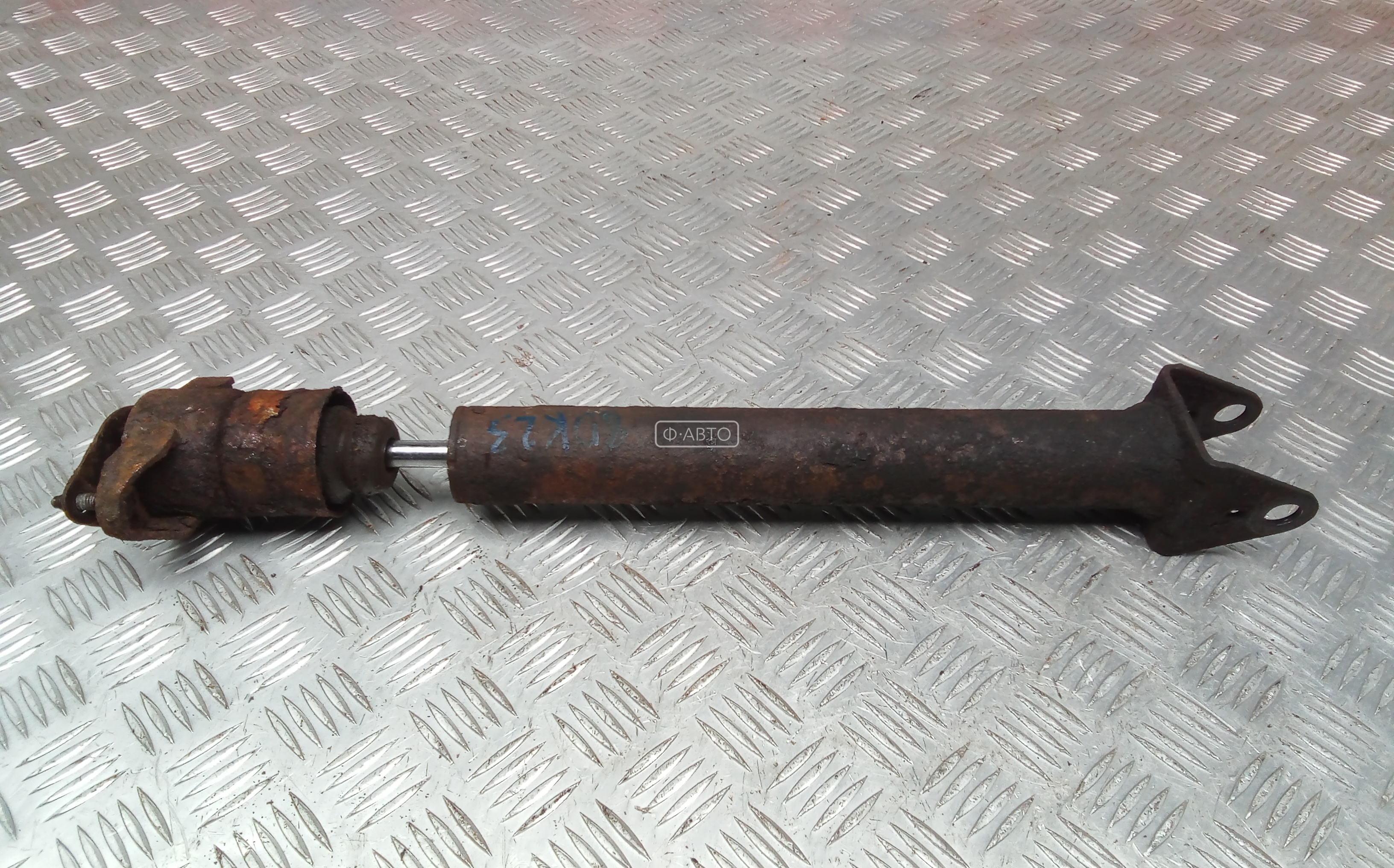 Амортизатор задний