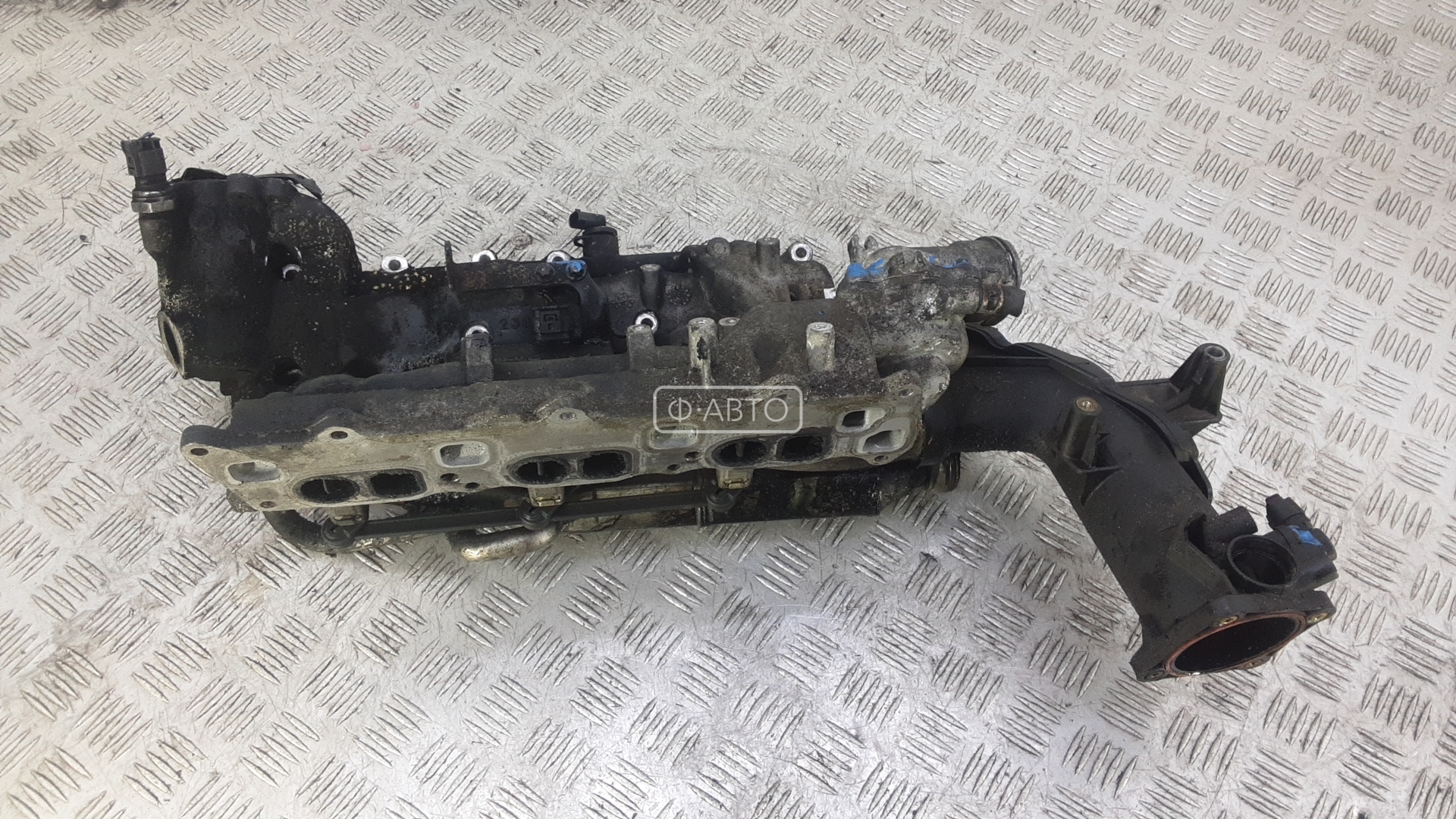 Впускной коллектор дизельный