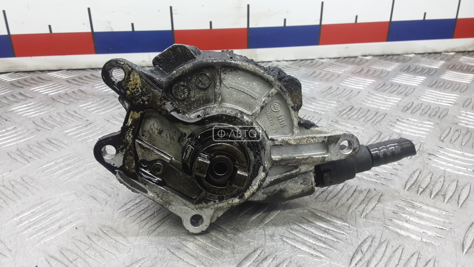 Насос вакуумный