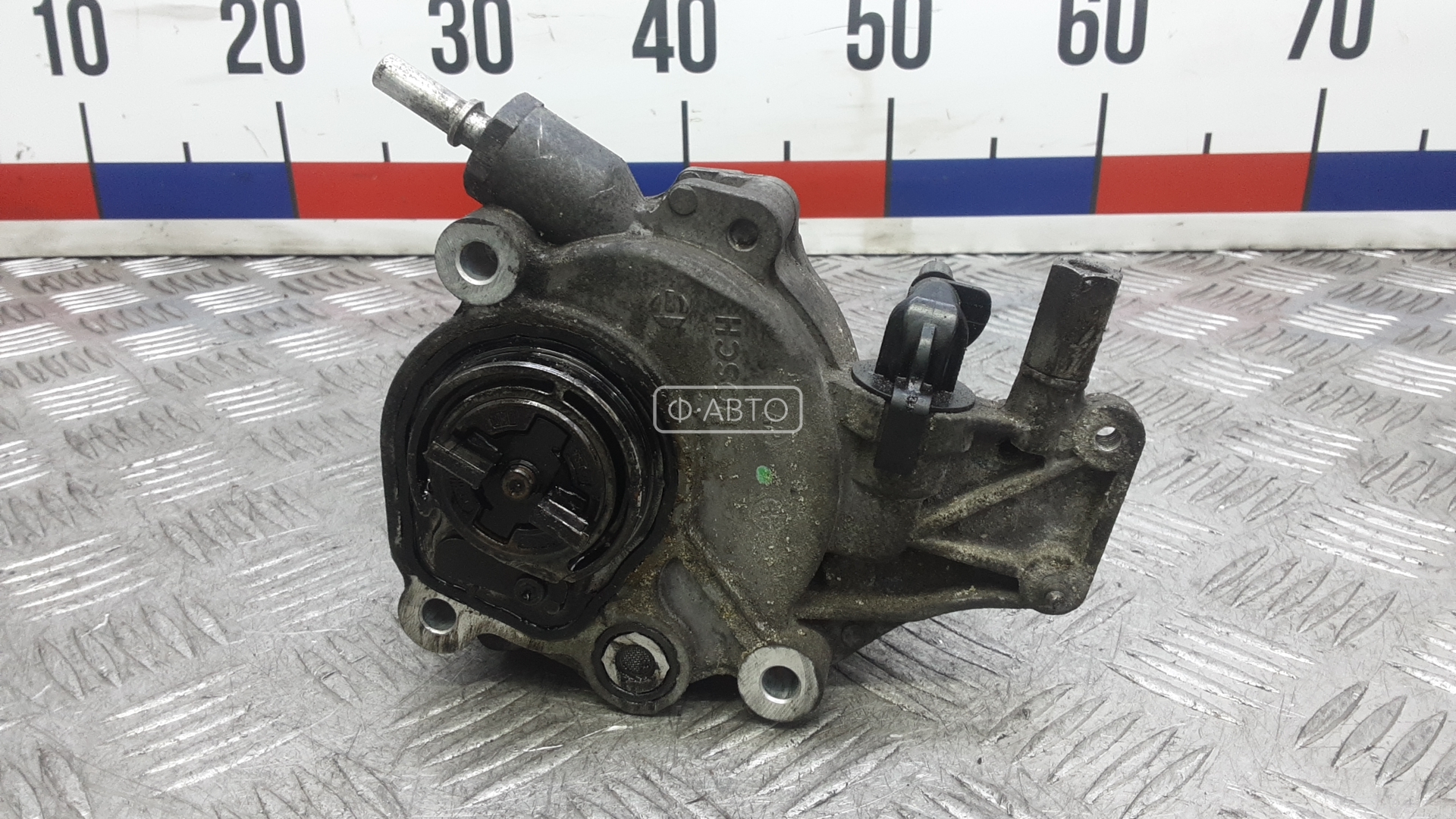 Насос вакуумный