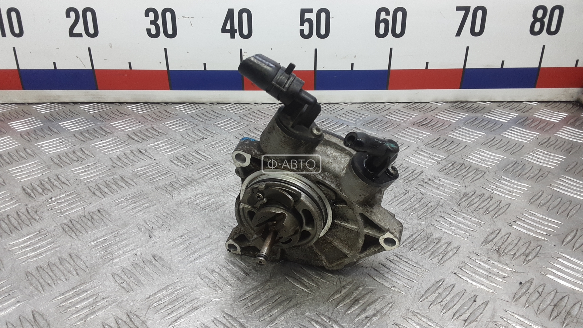 Насос вакуумный