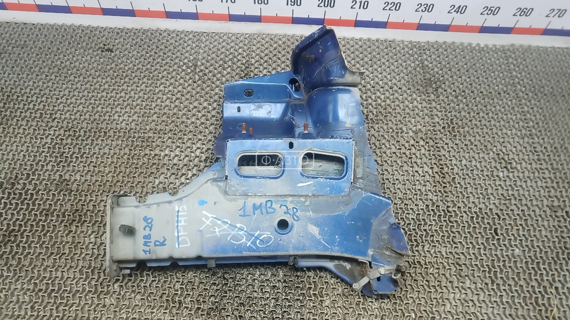 Лонжерон правый