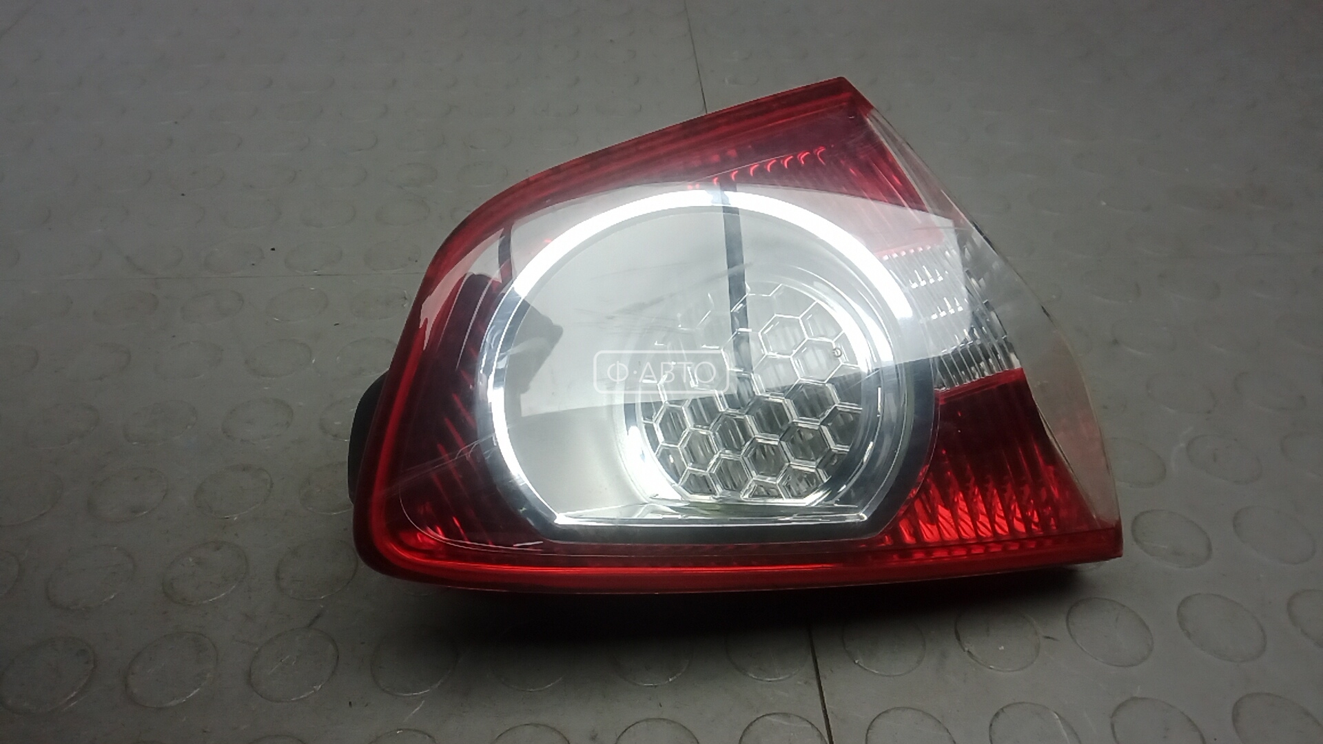 Фонарь левый 3-5 двери