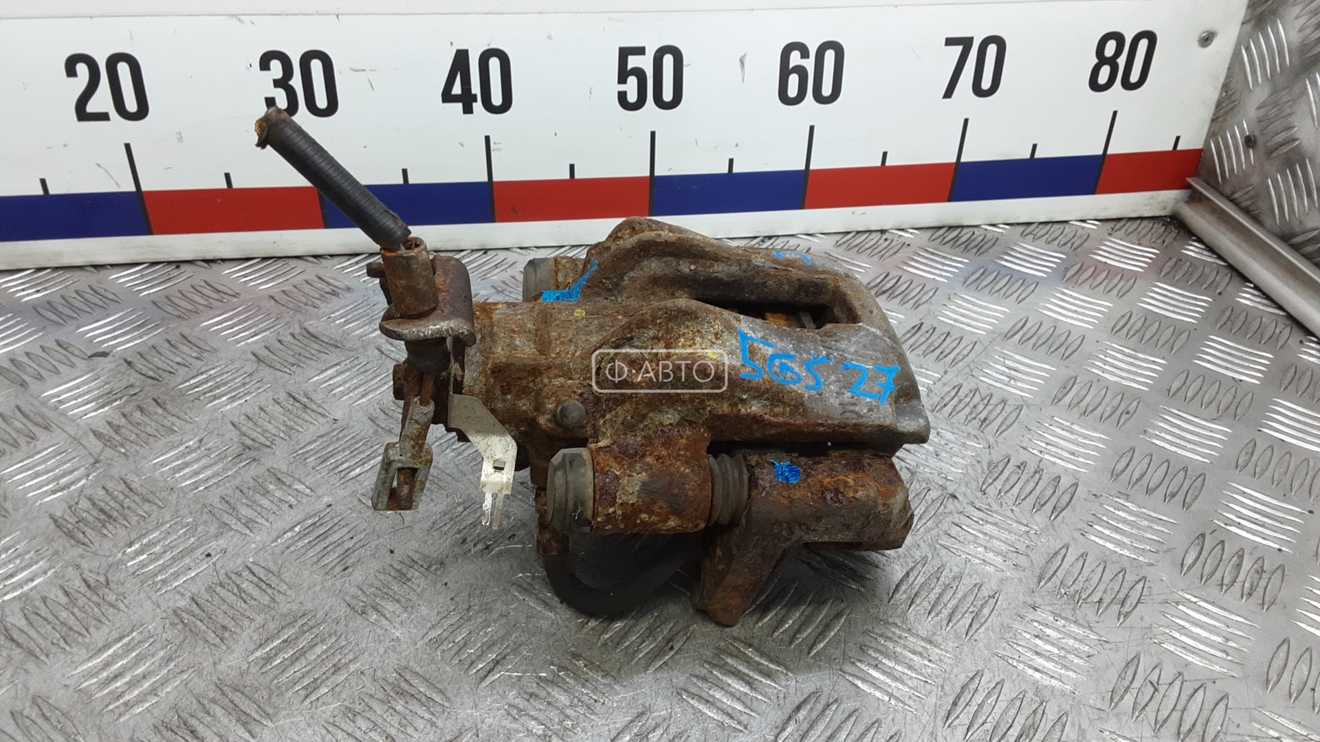 Суппорт тормозной задний правый