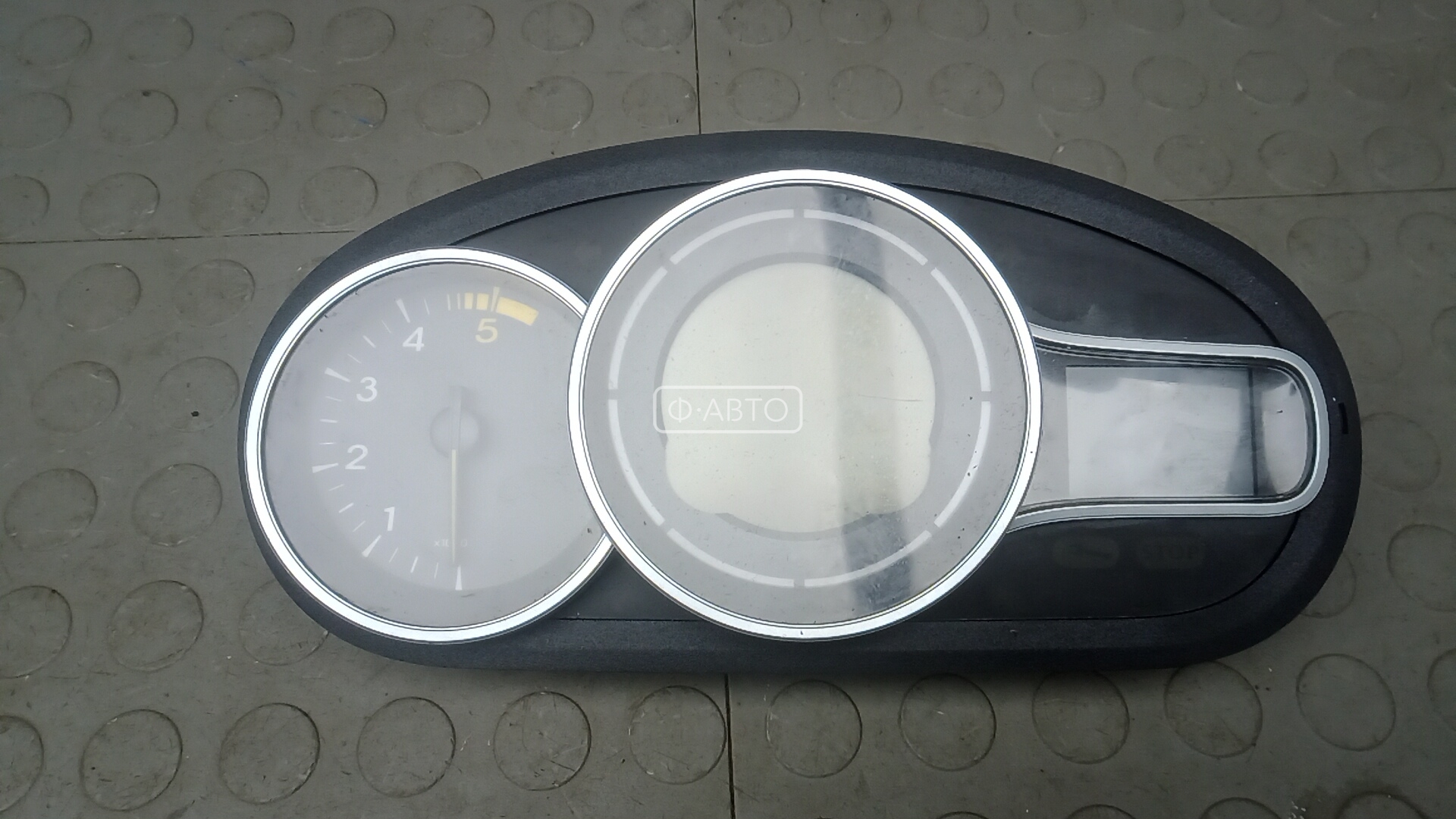 Щиток приборов