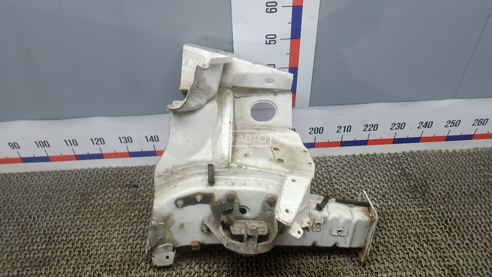 Лонжерон левый