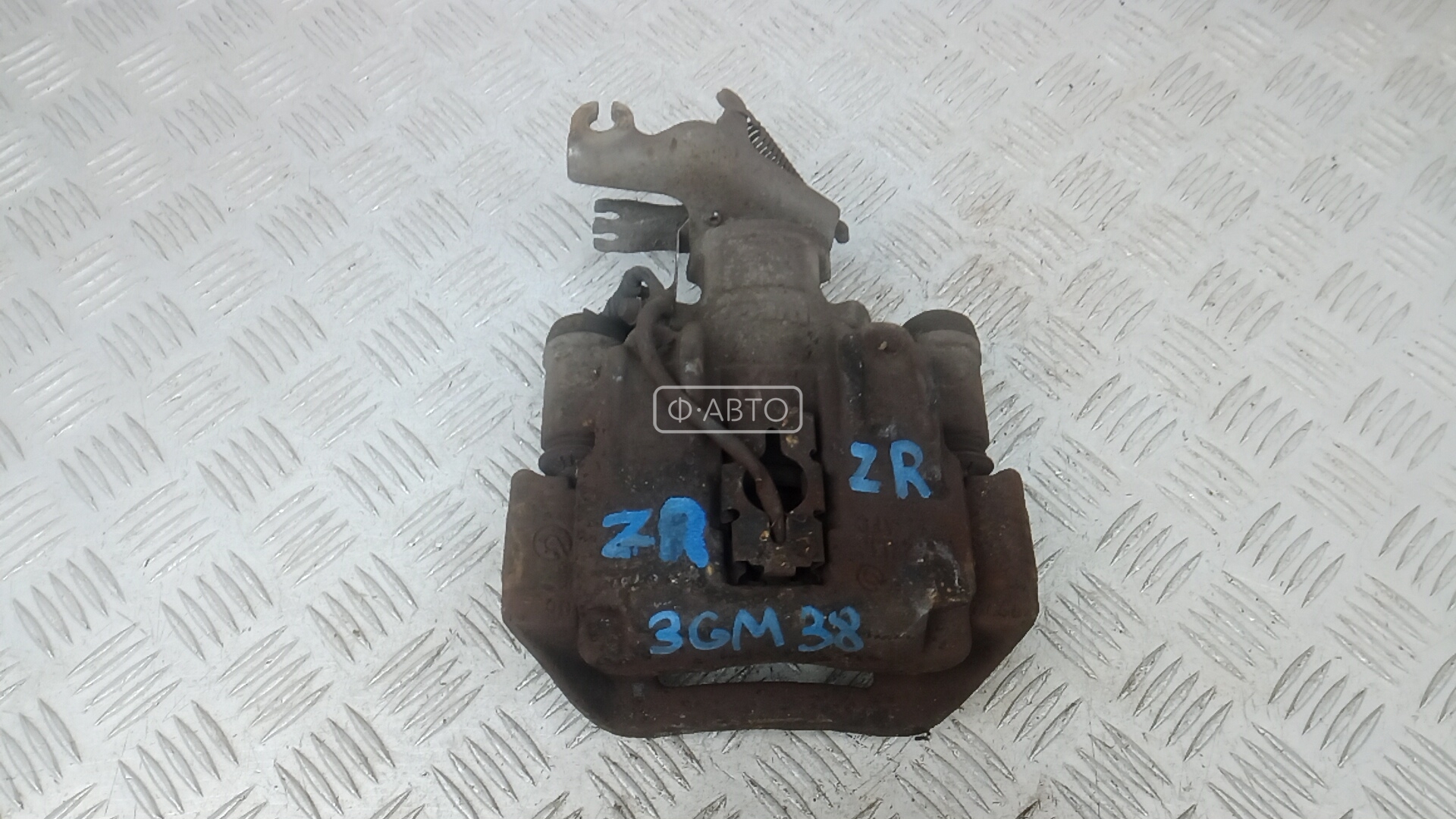 Суппорт тормозной задний правый