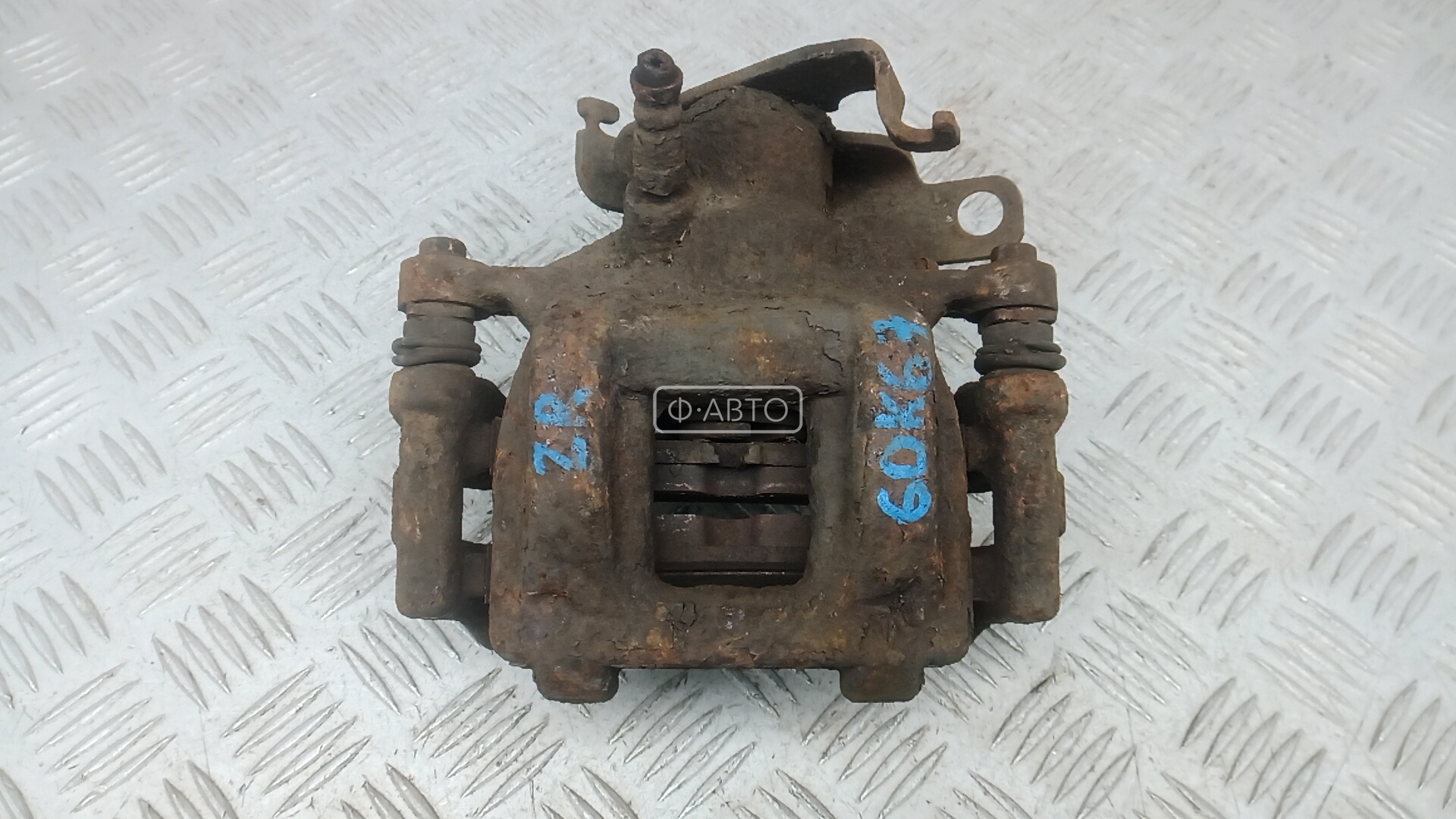 Суппорт тормозной задний правый