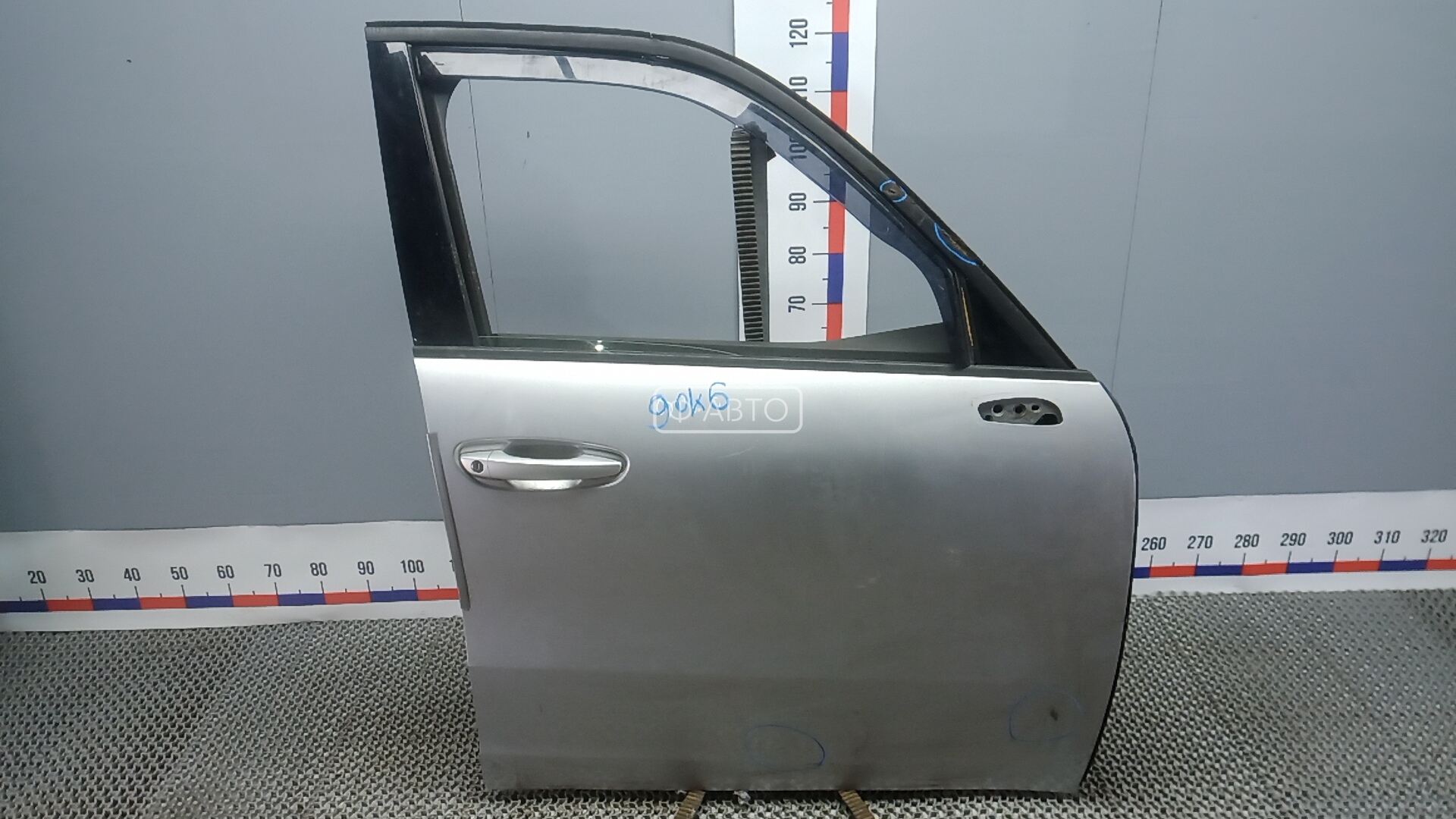 Дверь передняя правая