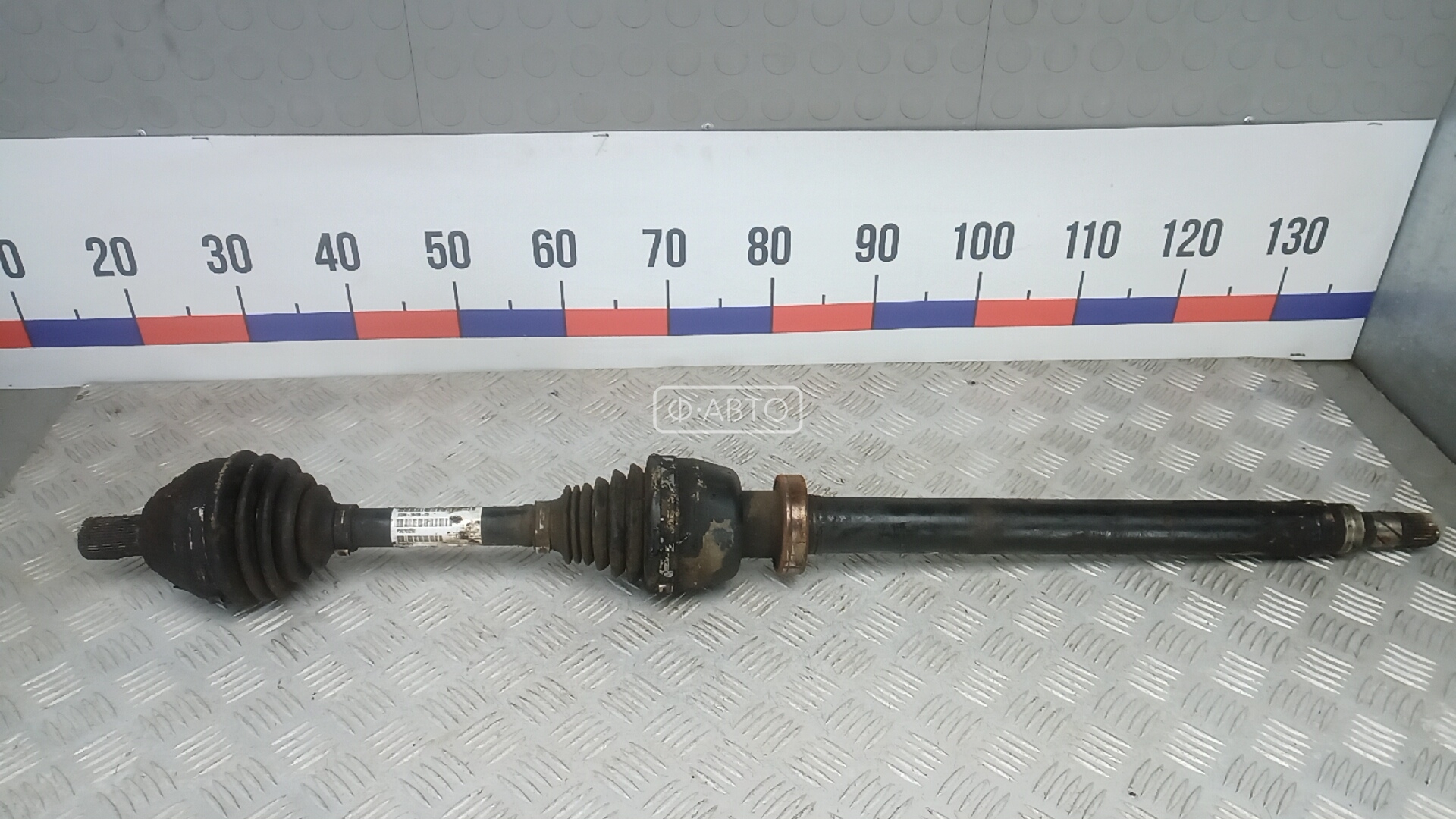 Привод передний правый