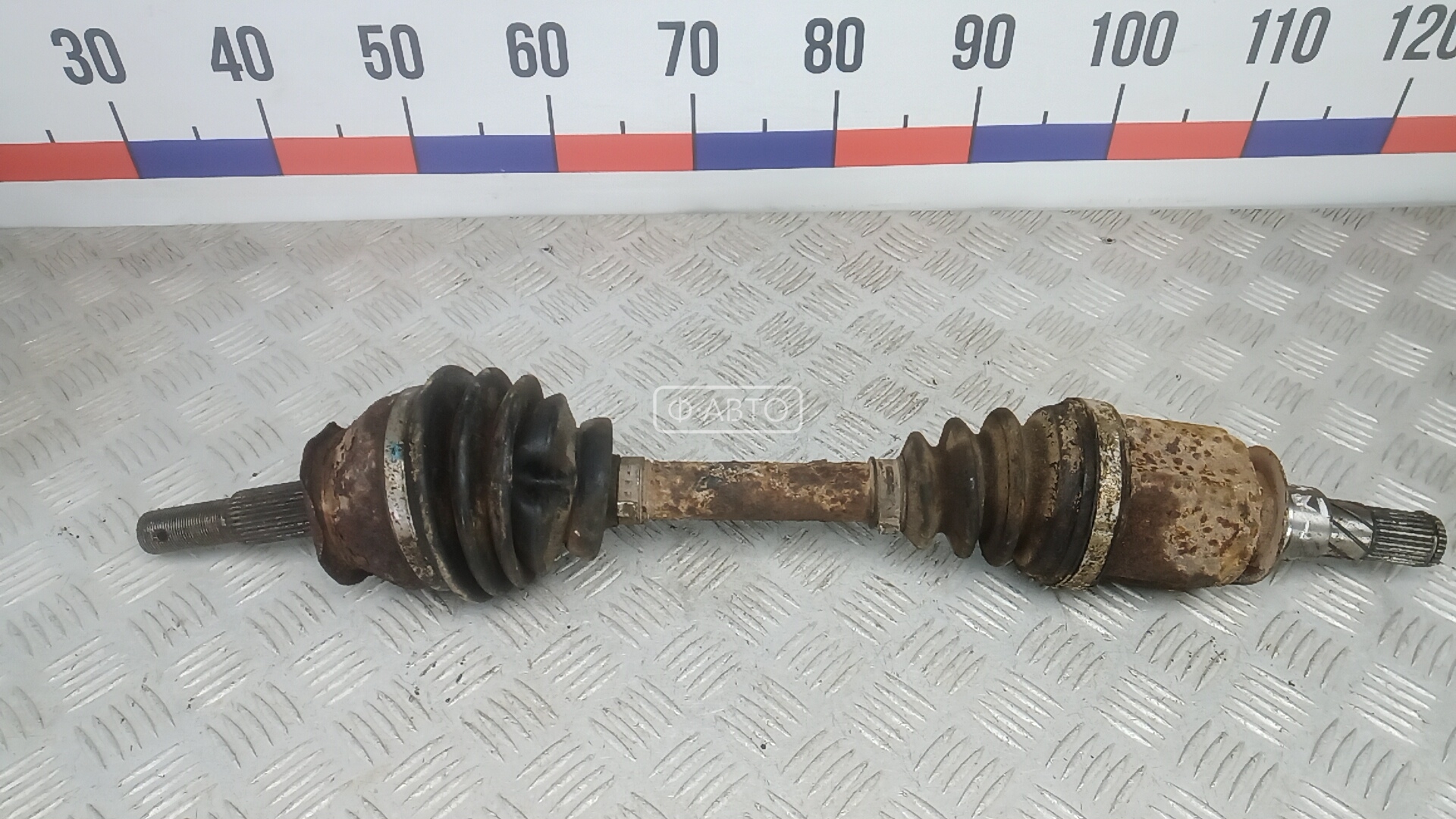 Привод передний левый