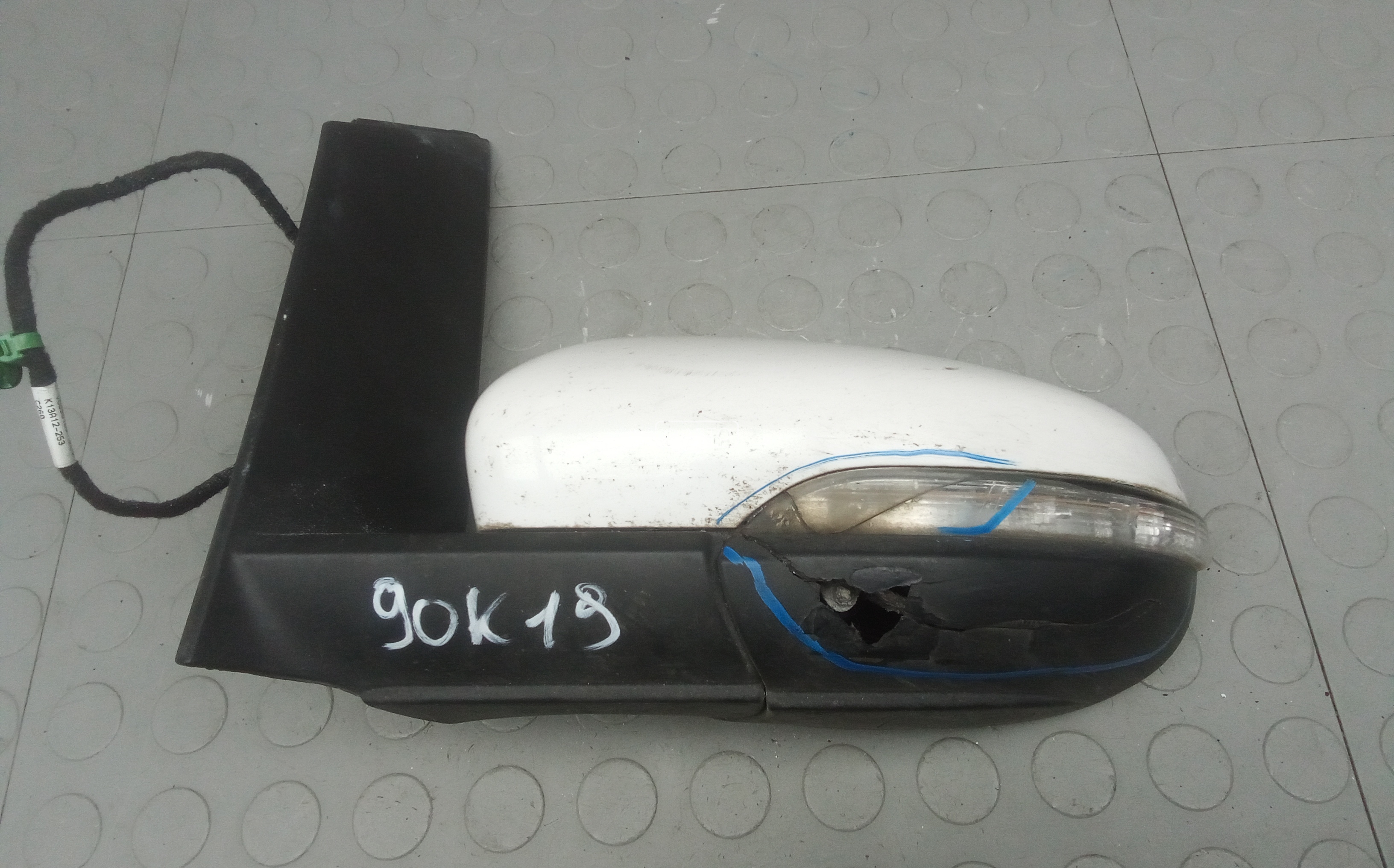 Зеркало наружное левое