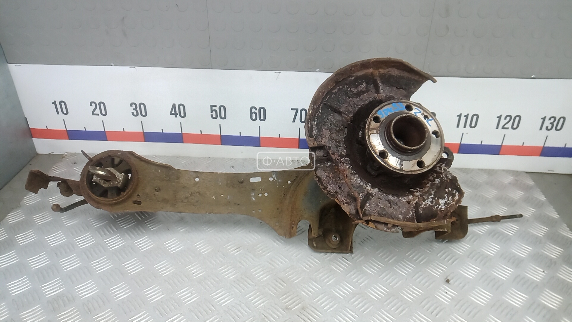 Ступица задняя левая