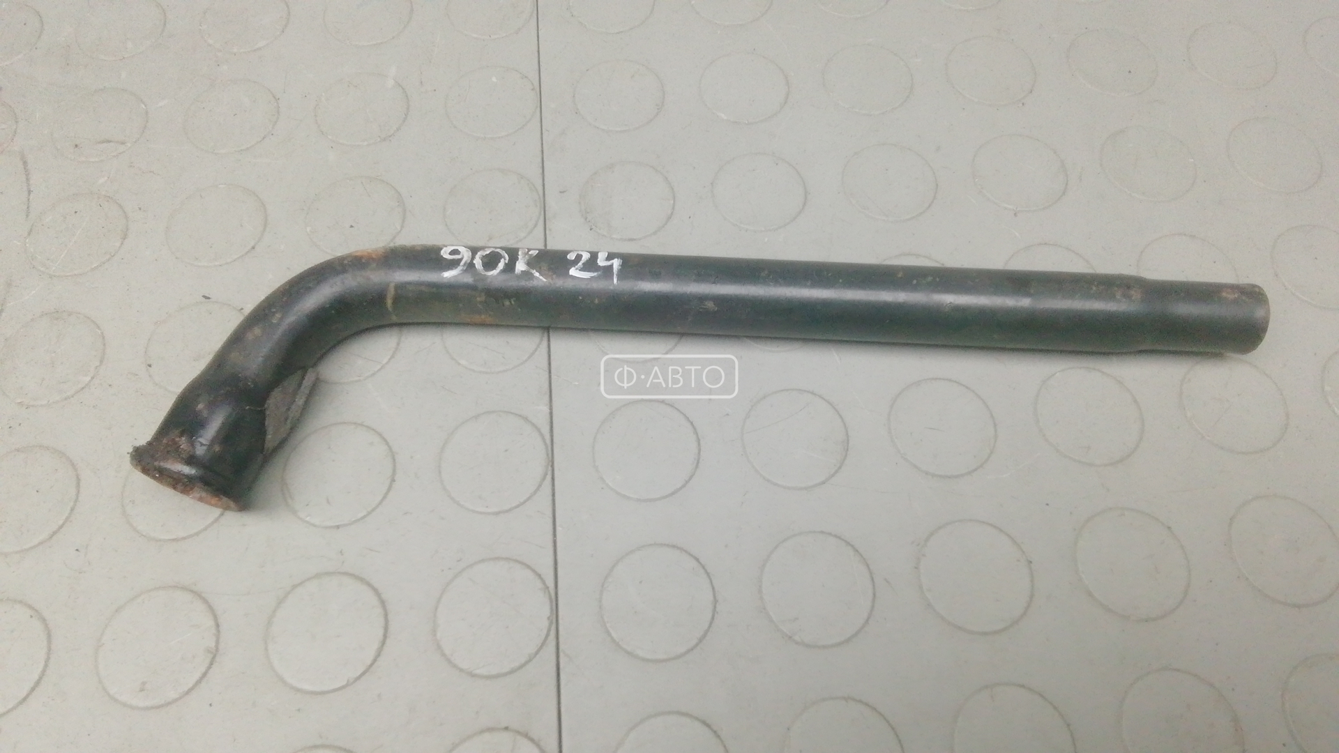 Ключ колесный