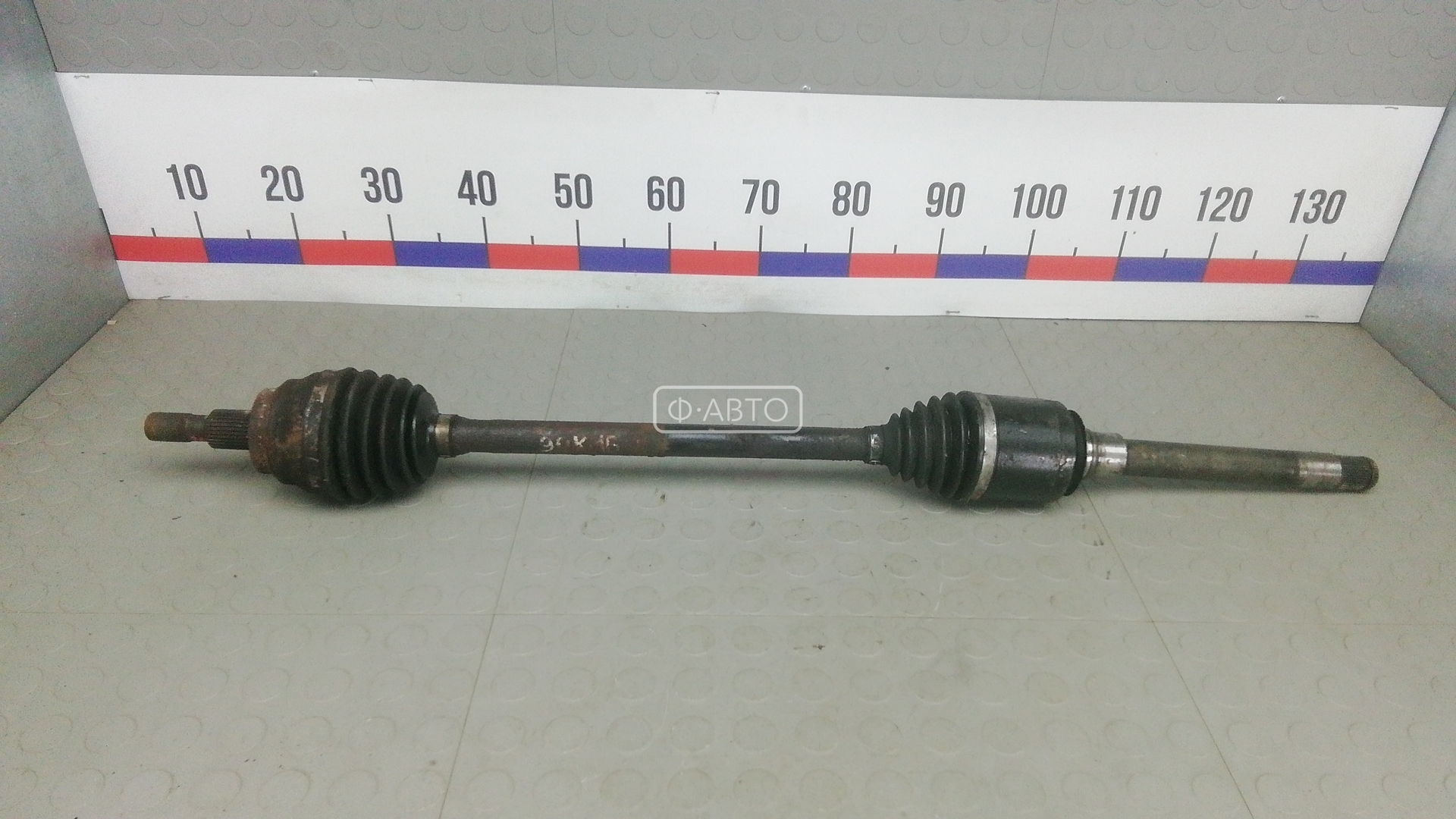 Привод передний правый