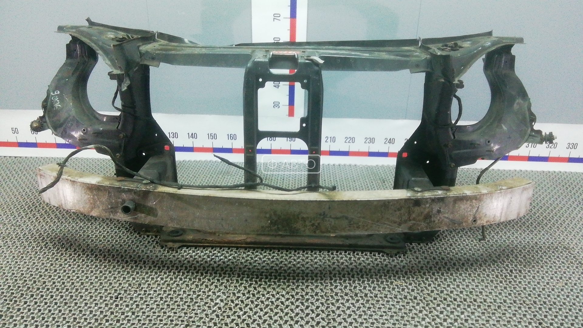 Передняя панель крепления облицовки (телевизор)