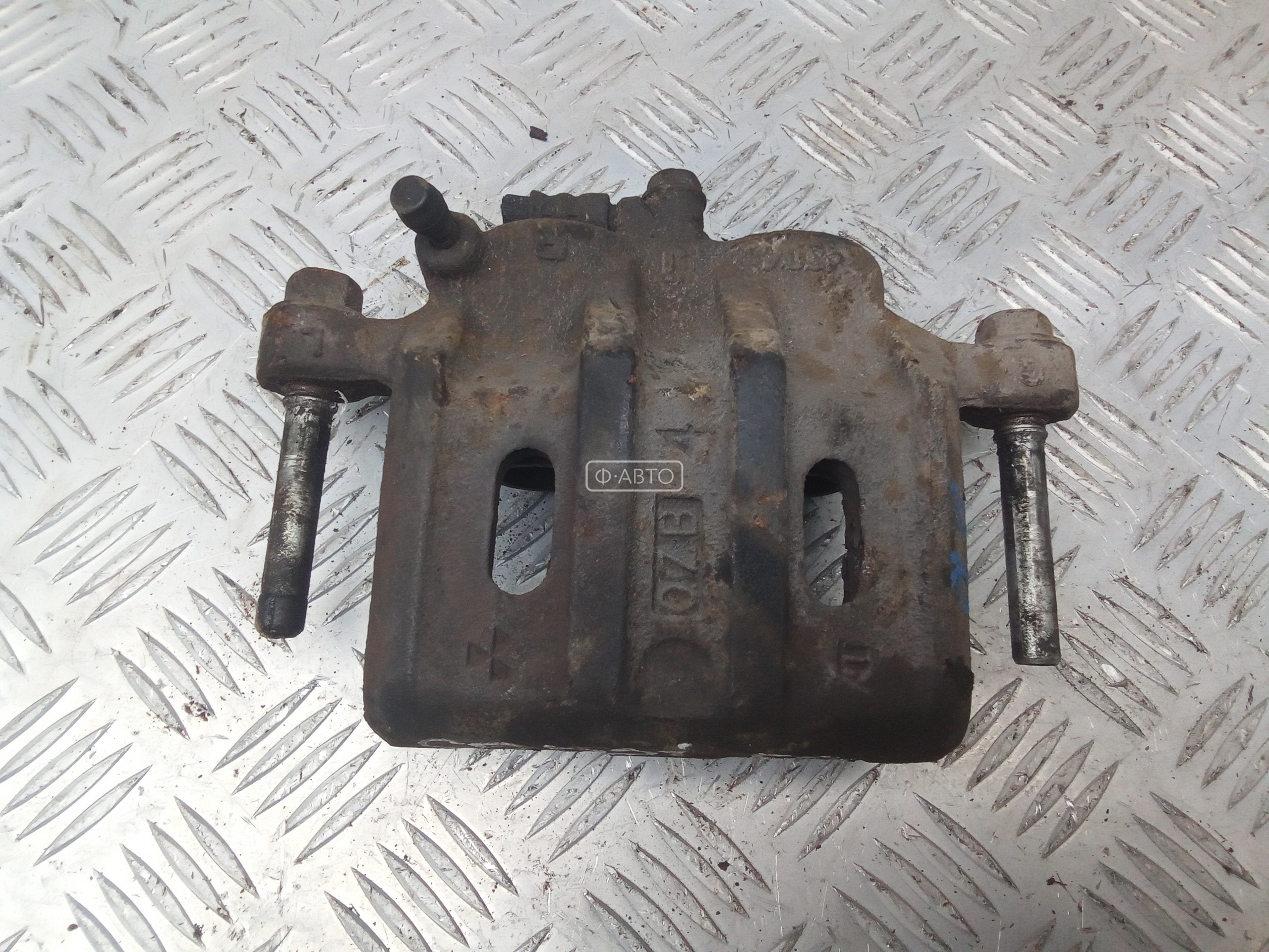 Суппорт тормозной передний правый