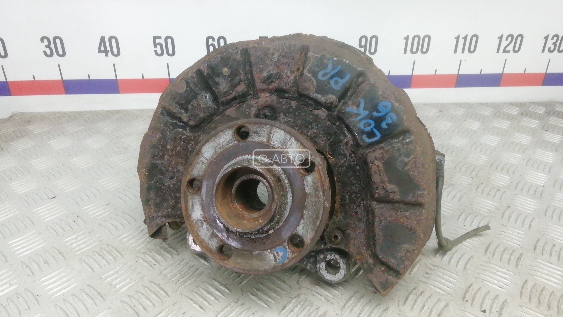 Ступица передняя правая