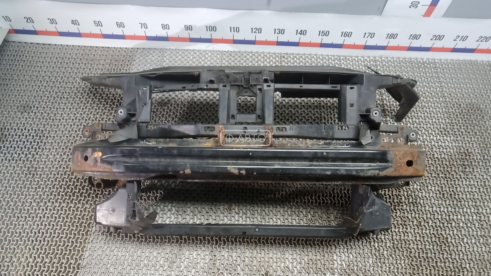 Передняя панель крепления облицовки (телевизор)