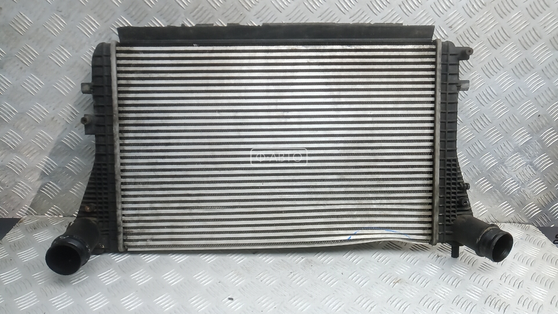 Радиатор интеркулера