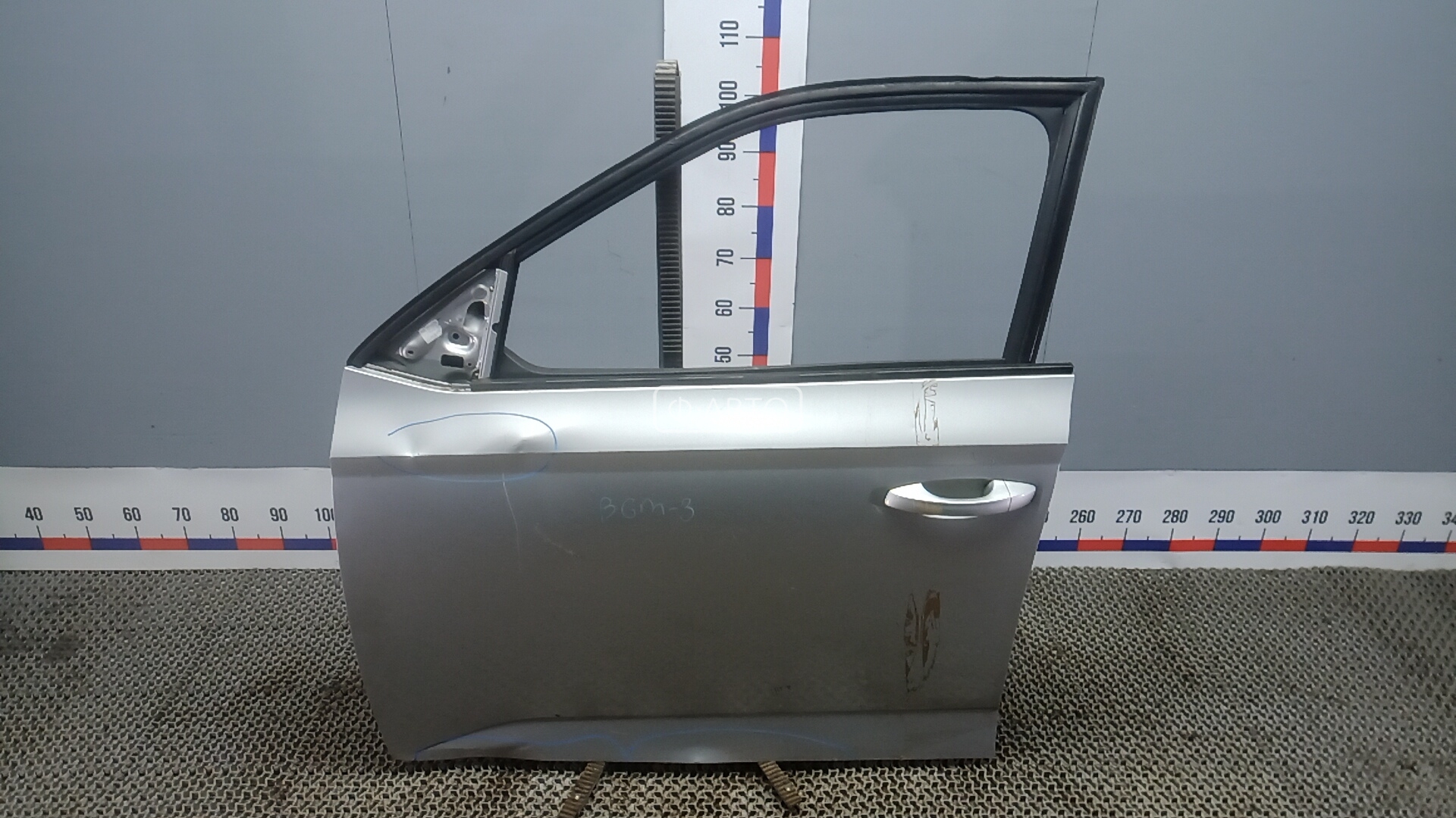 Дверь передняя левая