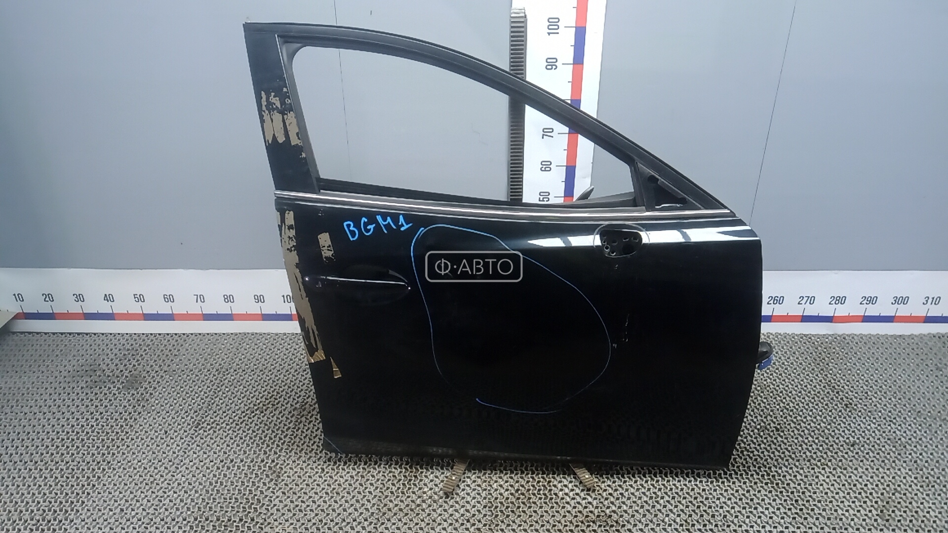 Дверь передняя правая