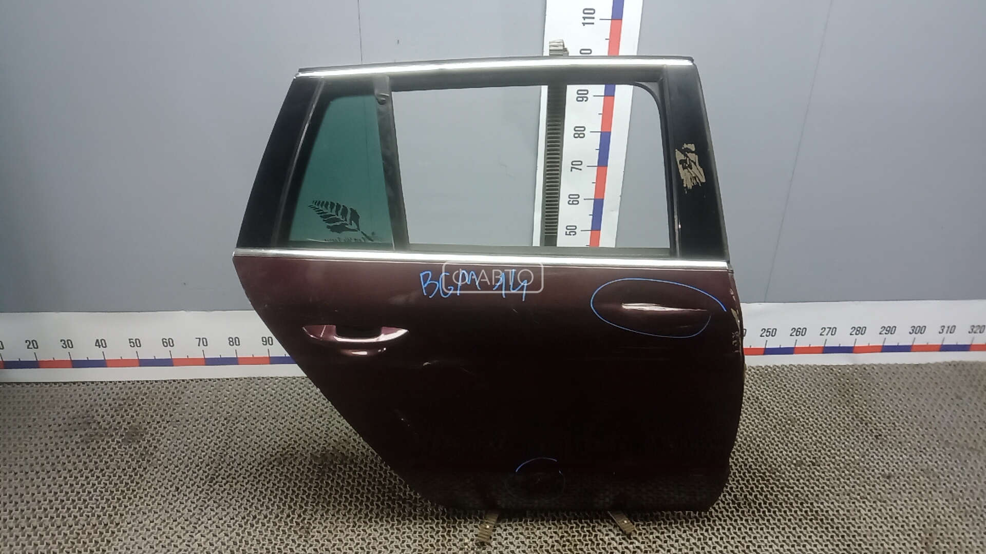 Дверь задняя правая