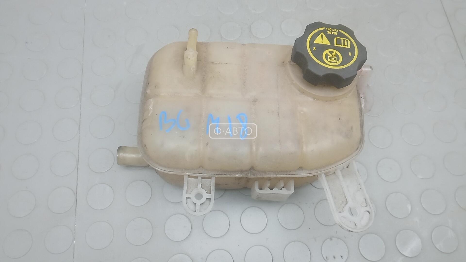 Бачок расширительный