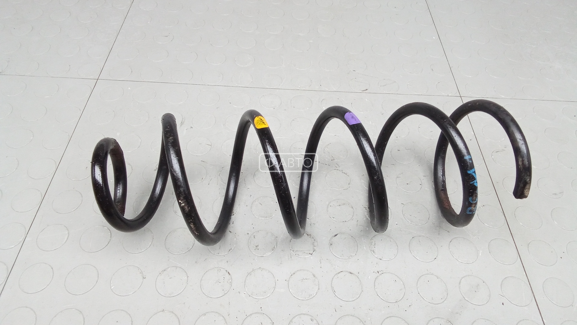 Пружина задняя