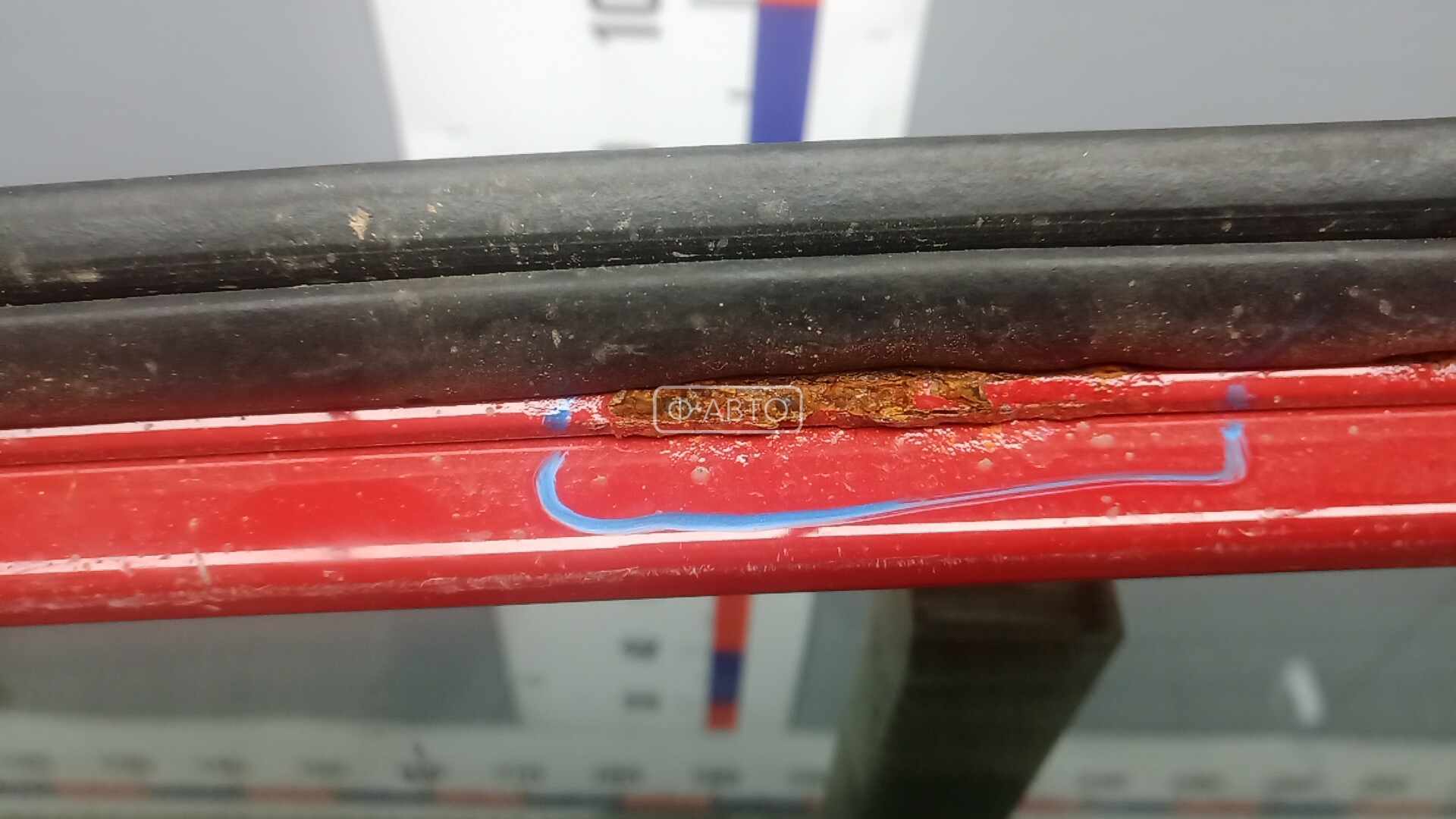 Дверь задняя левая