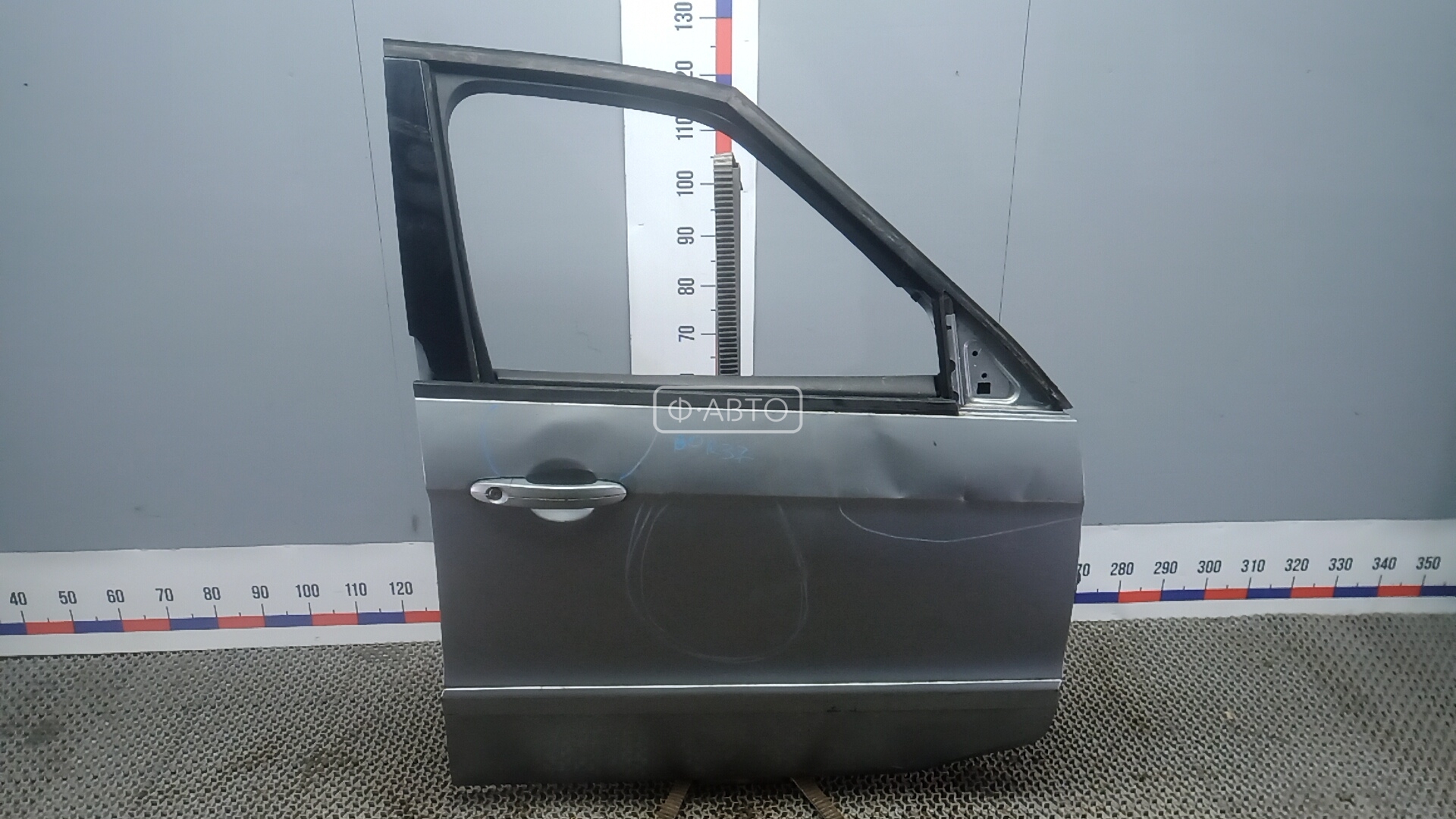 Дверь передняя правая