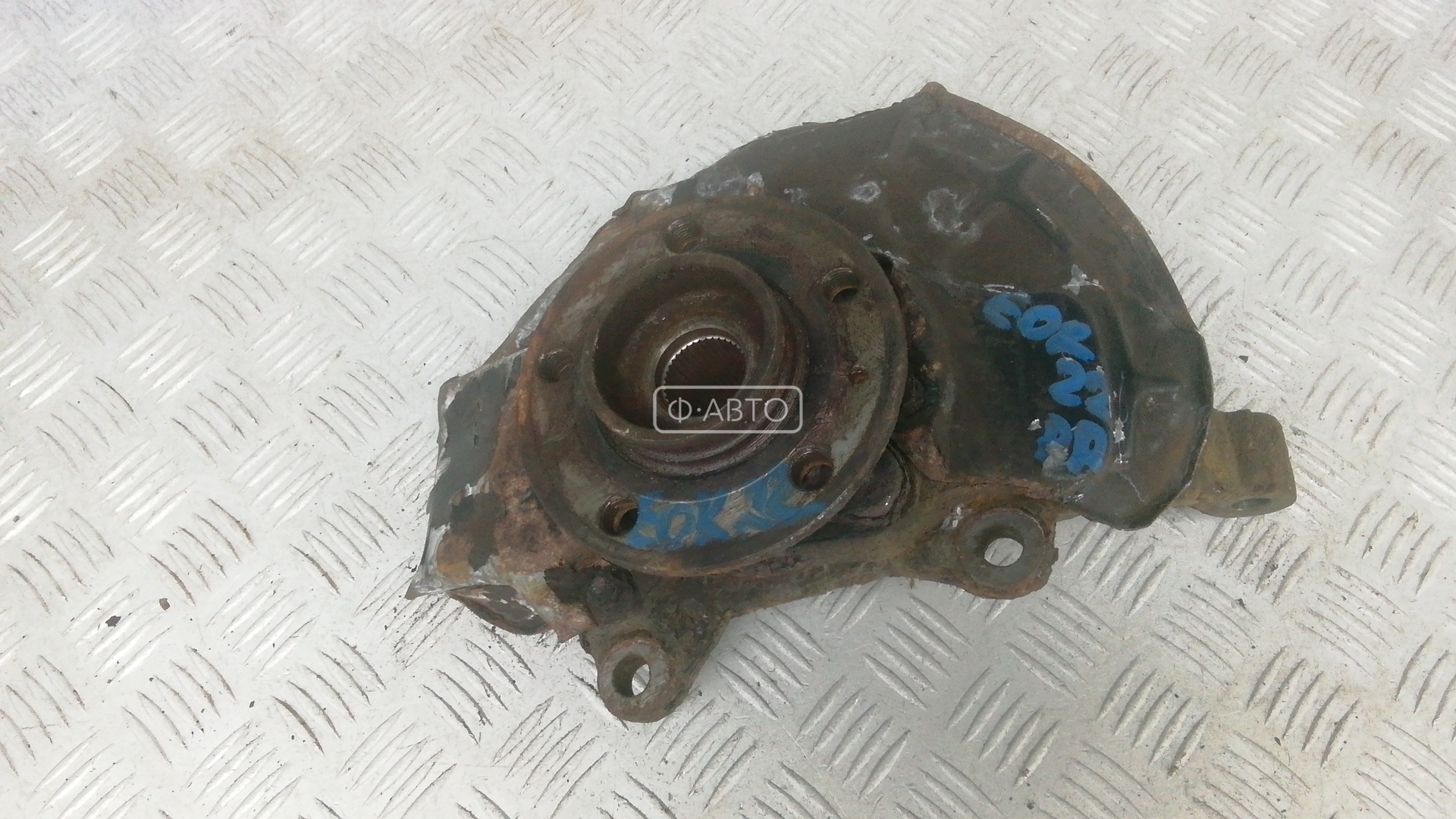 Ступица передняя правая