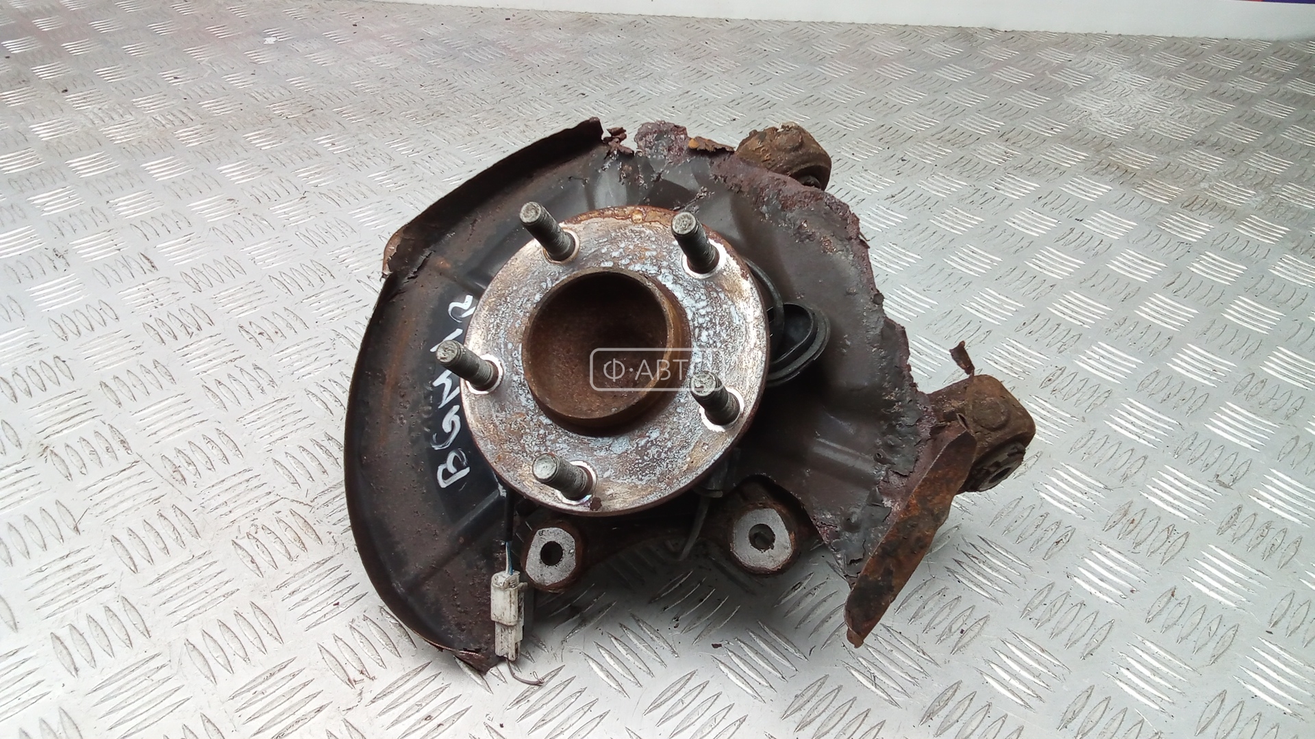 Ступица задняя правая