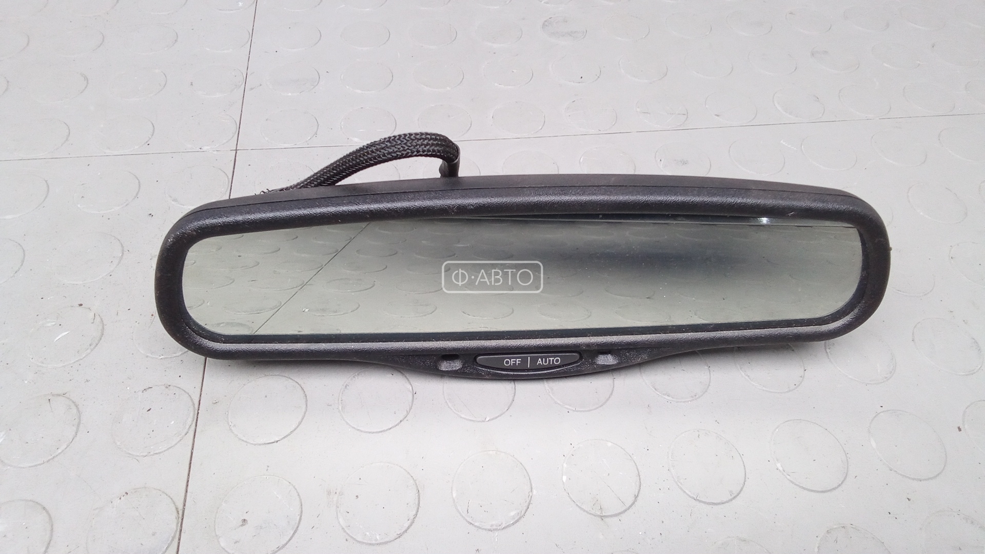 Зеркало салона