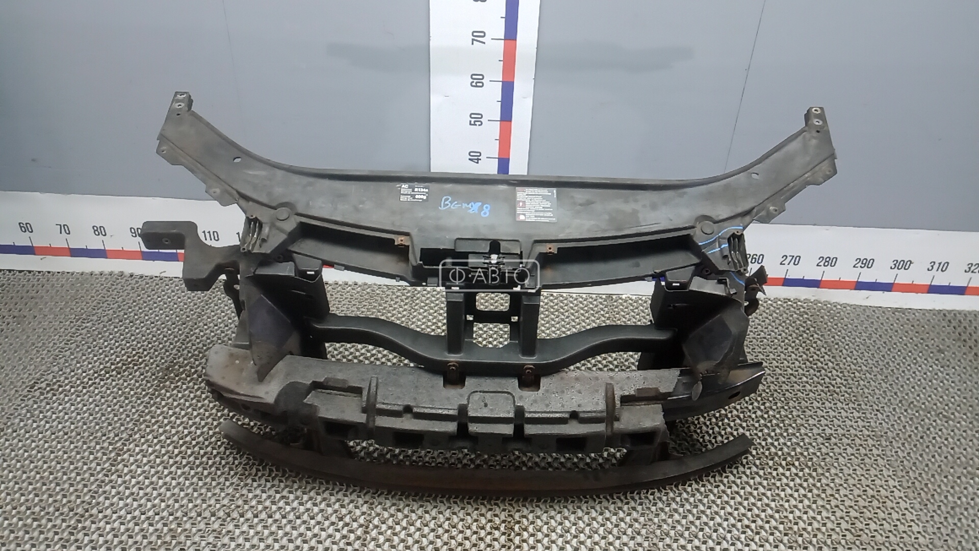 Передняя панель крепления облицовки (телевизор) VOLKSWAGEN PASSAT
