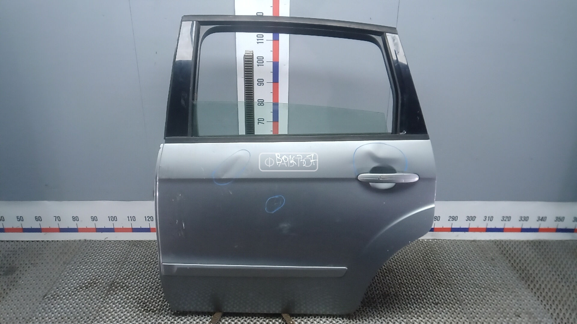 Дверь задняя левая