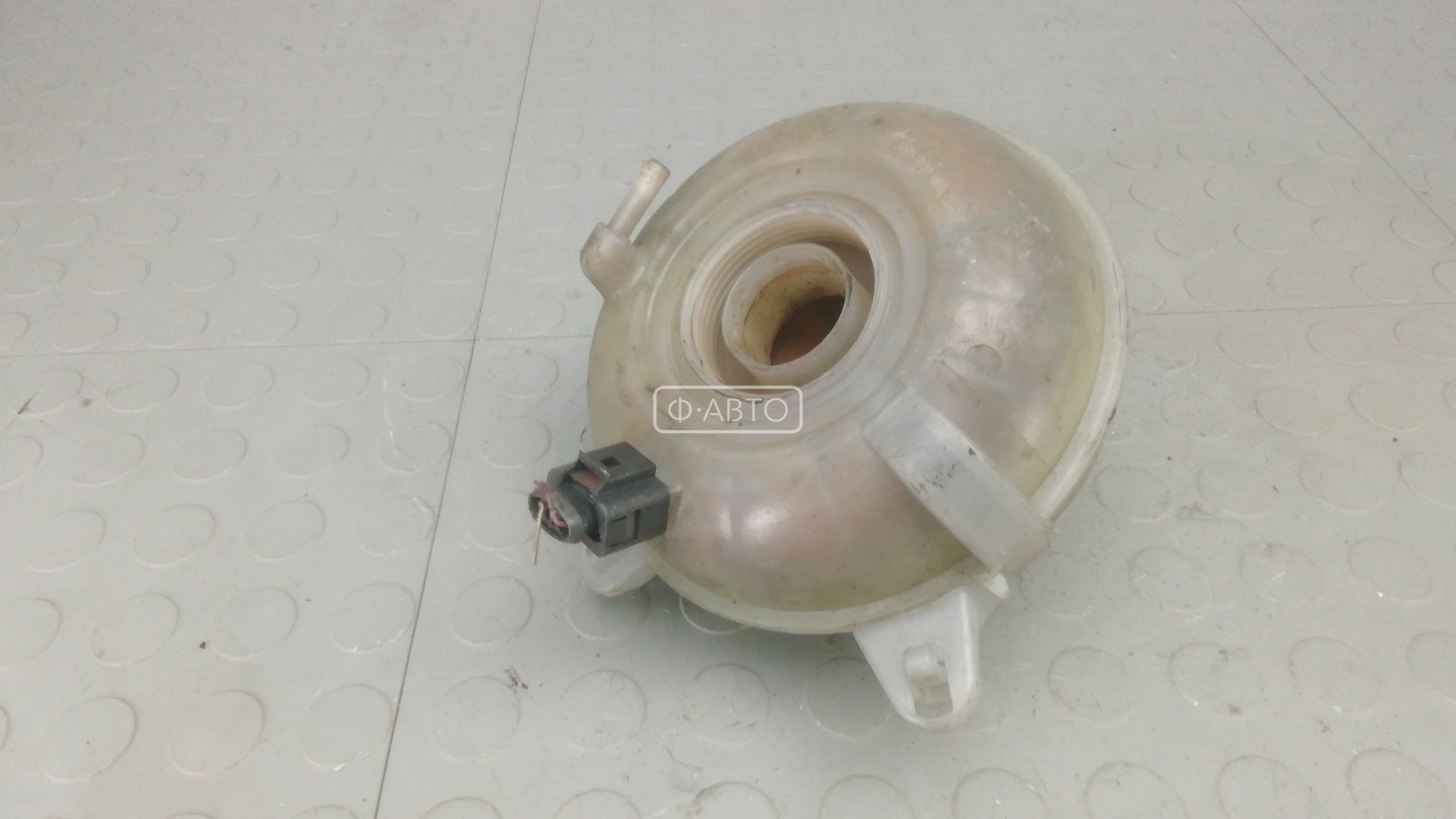 Бачок расширительный