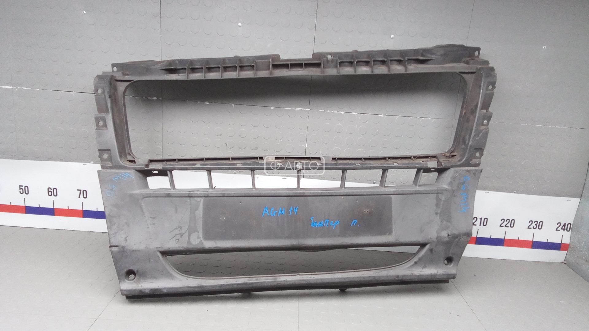 Бампер передний