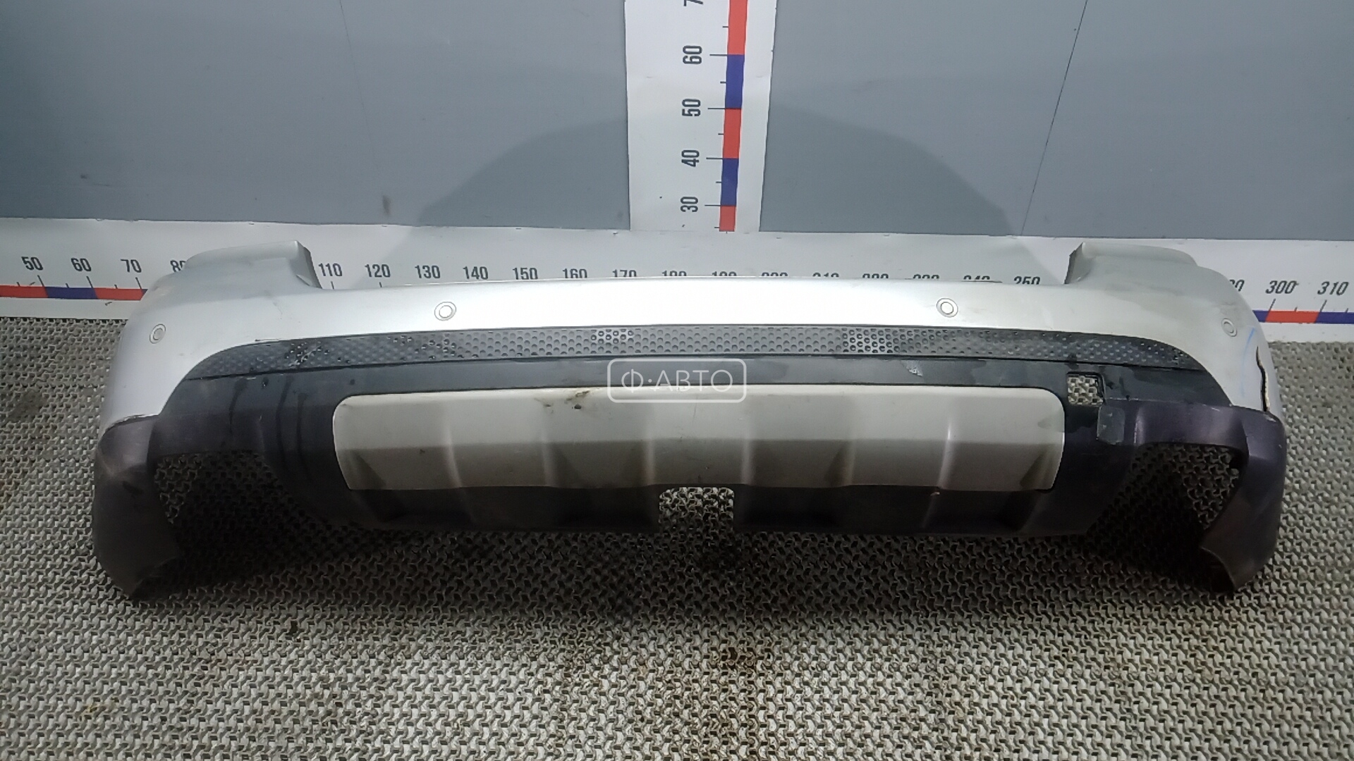 Бампер задний