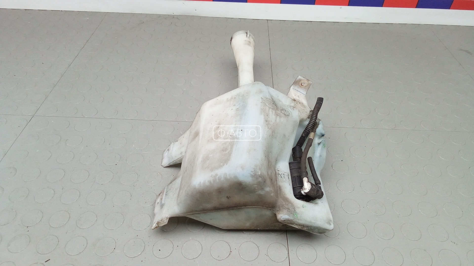 Бачок омывателя NISSAN ALMERA