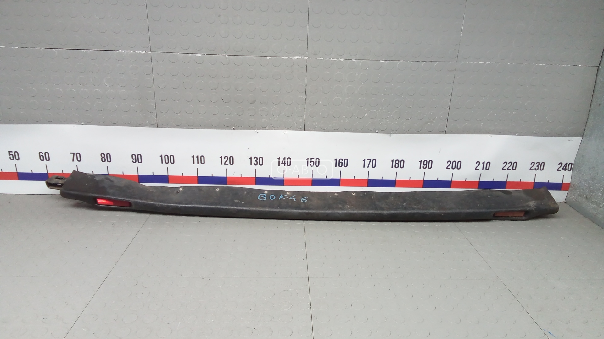 Бампер задний