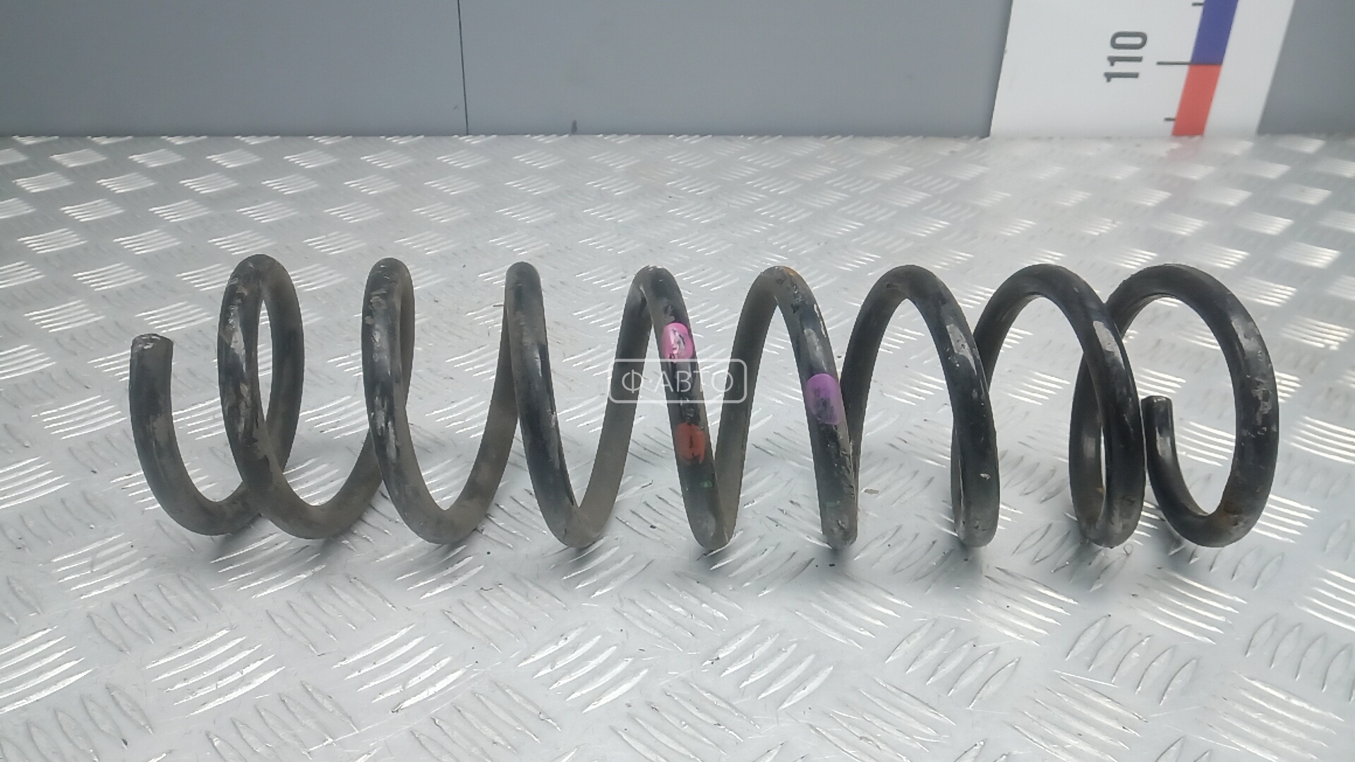 Пружина задняя