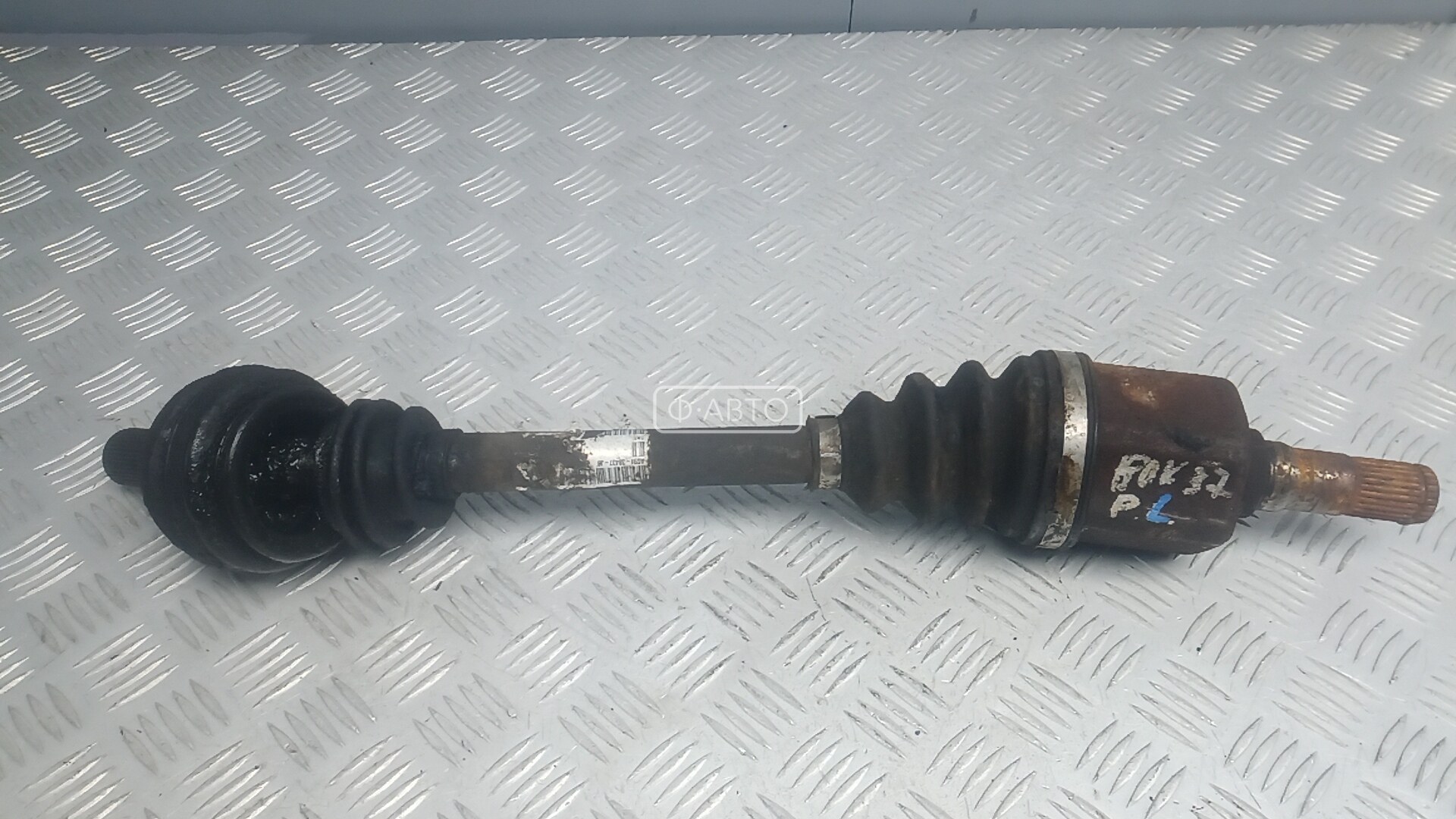 Привод передний левый